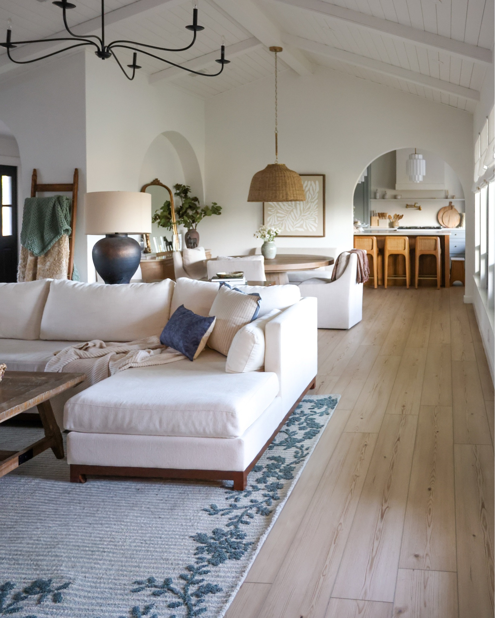 When I saw this rug had both stripes and florals I knew I had to grab it. 

It feels subtle from across the room, but still has so much pattern and detail up close. Exactly what I wanted in here. 

Rug shown is the @magnolia by @joannagaines × @loloirugs Winslet rug in Denim/Ivory with the Meredith + Isola pillows

#LTKHome