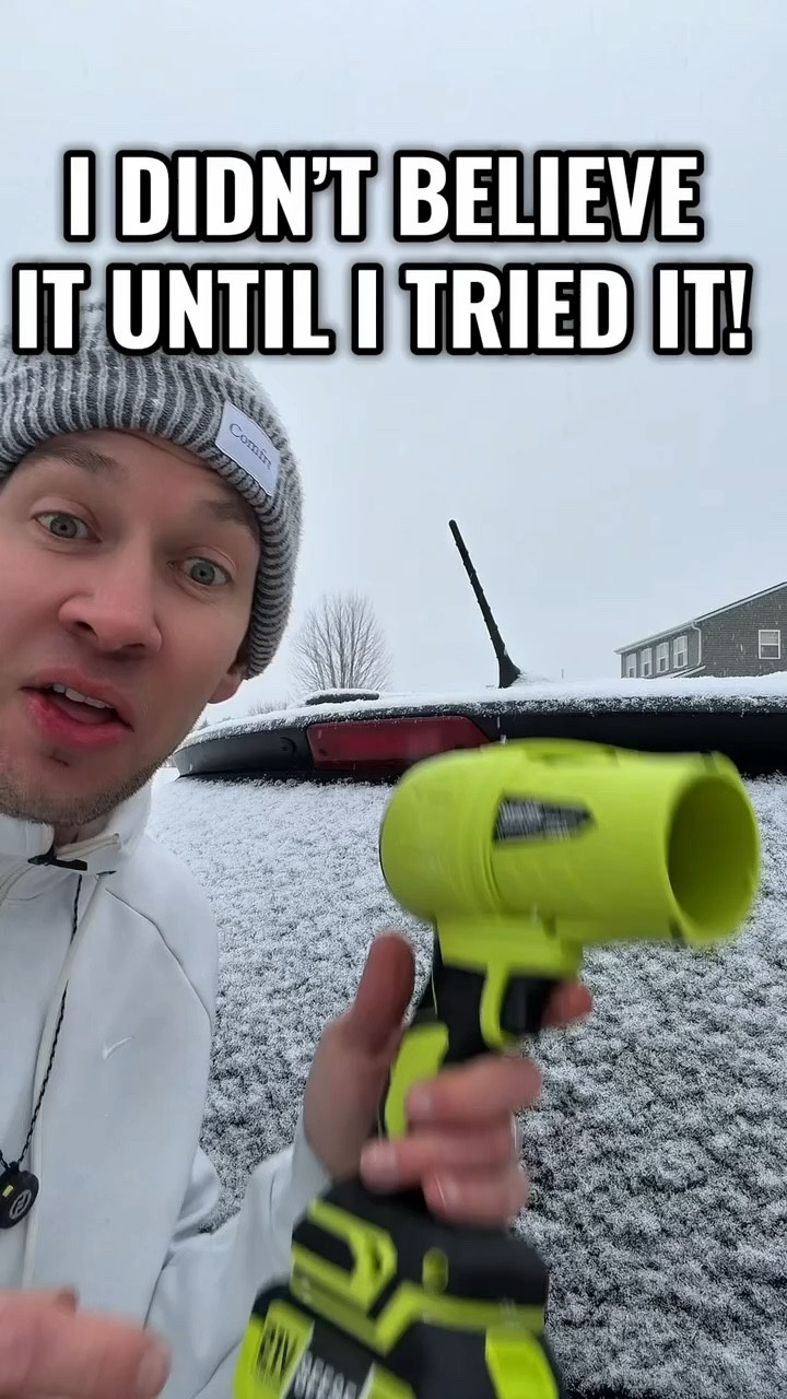 One of my favorite little tools for quick clean-ups. This cordless air blower is perfect for blowing leaves, clearing dust from the patio, or even helping start a grill faster. Lightweight, powerful, and super easy to use. Such a handy thing to keep around the house.