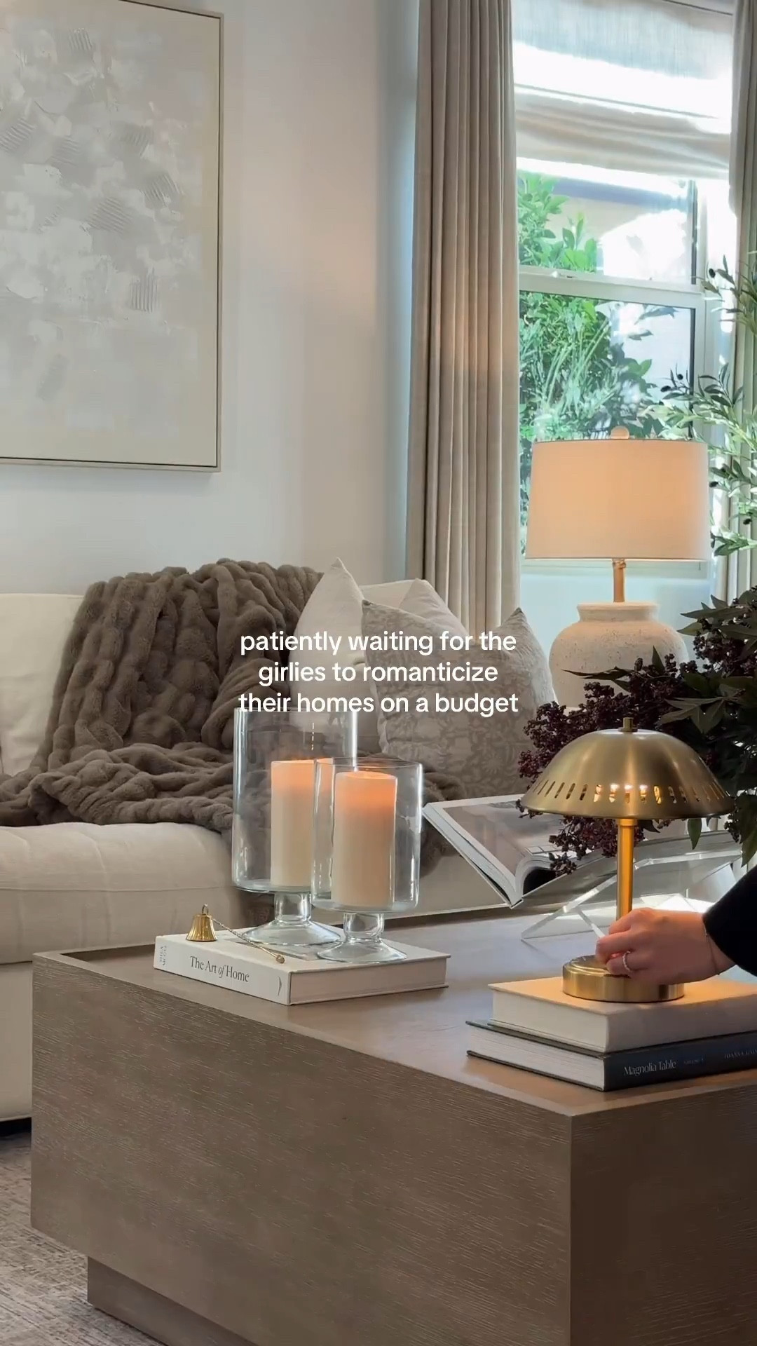 Aesthetic doesn’t have to be expensive!🤎 it’s all in the details🫶🏼 

Linked everything down below for you guys!

#homedecor #homeinspo #affordablehomedecor #homedecorations

#LTKHome #LTKSeasonal