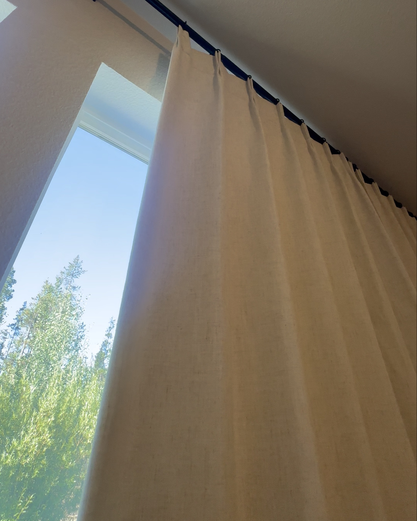 Do you have trouble opening your curtains? Grab yourself some of this tape you put on the top of your curtain rod. Makes opening curtains go smoother! Literally!

Curtains, pinch pleat curtains, blackout curtains, affordable home finds, design help, home decor, home design

#LTKstorytime #LTKHome