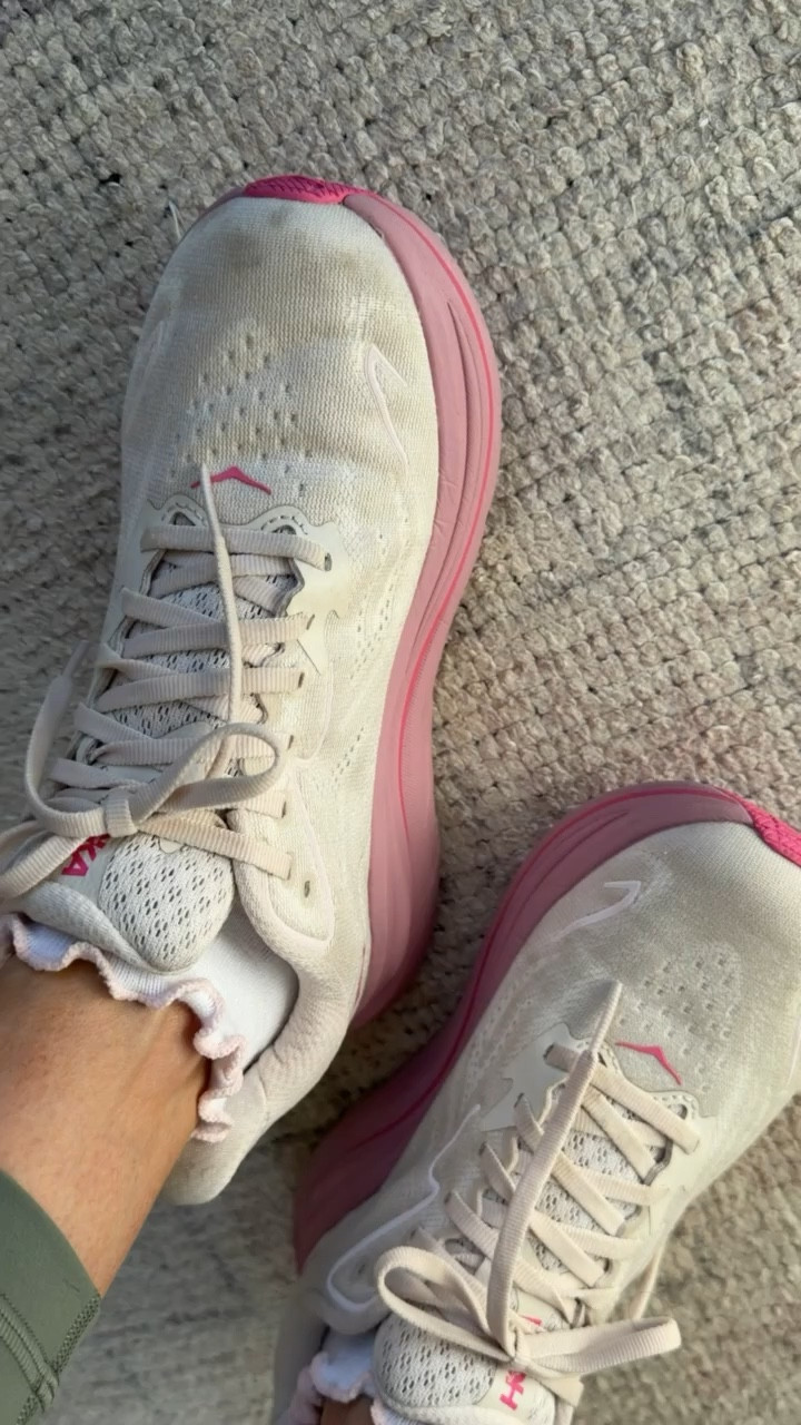 Love these ruffle socks for a fun little add to any athleisure work! These are actually meant to workout in too!

Loverly Grey, Target, ruffle socks, active socks, activewear 

#LTKActive