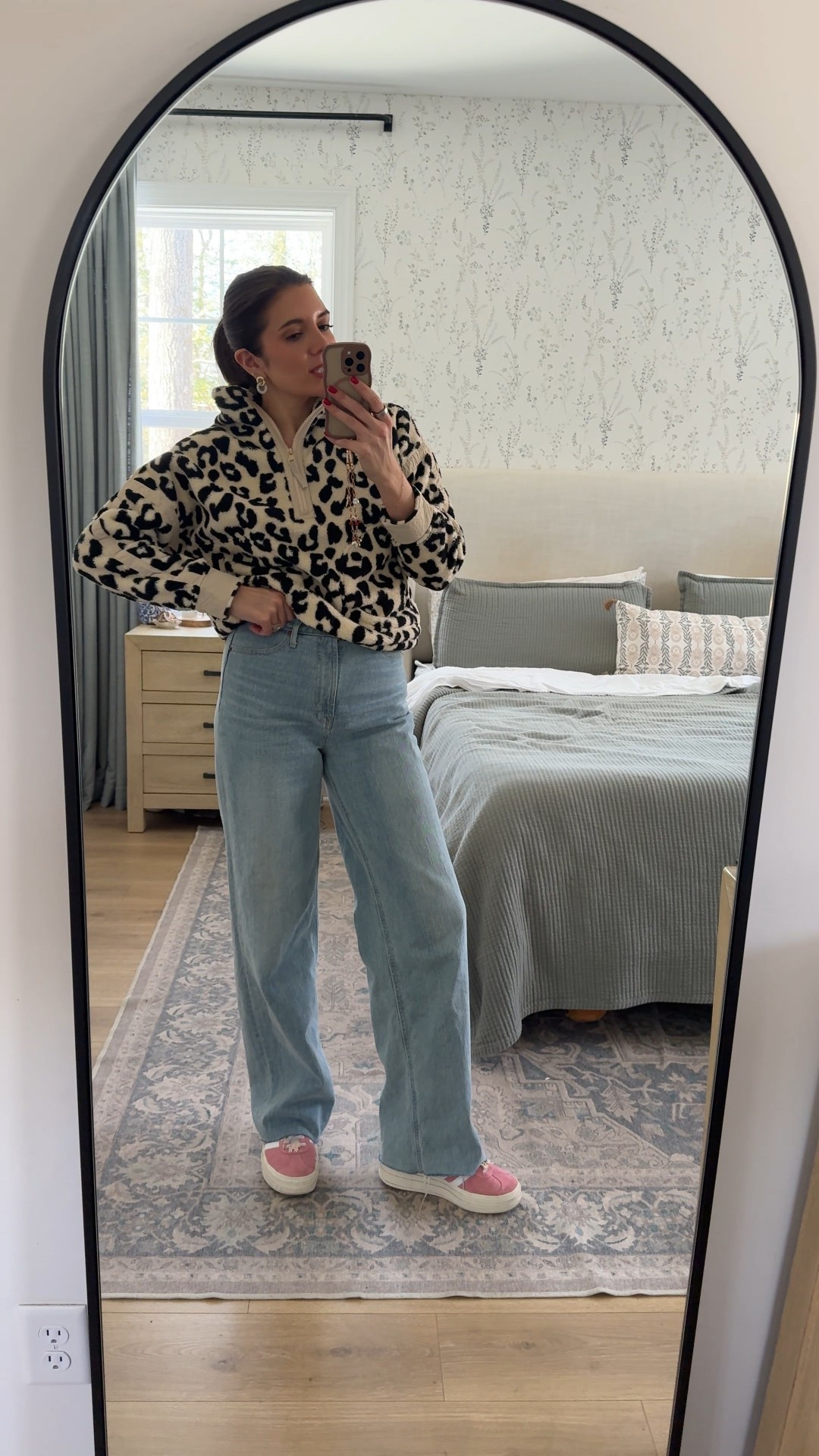 Outfit of the day! XS in leopard pullover! Size 2 tall in the old navy jeans! 

#LTKTall #LTKSaleAlert #LTKOver40