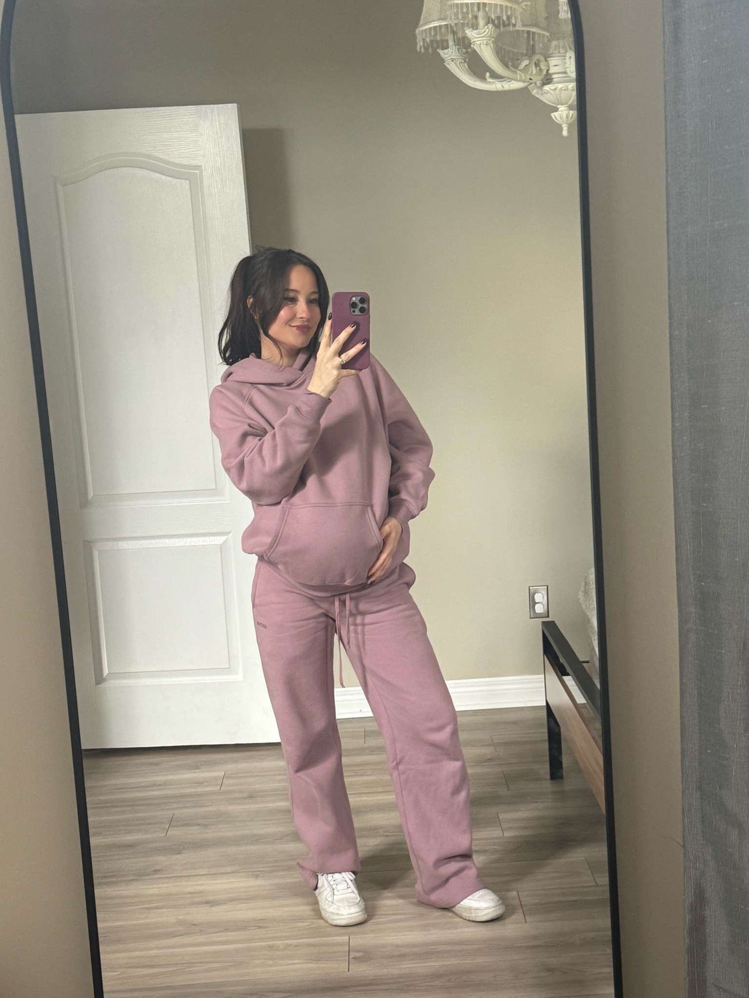 Found a new style of sweatpants that I am obsessed with! And they are bump friendly 

#LTKwinter #LTKmaternity #LTKcanada