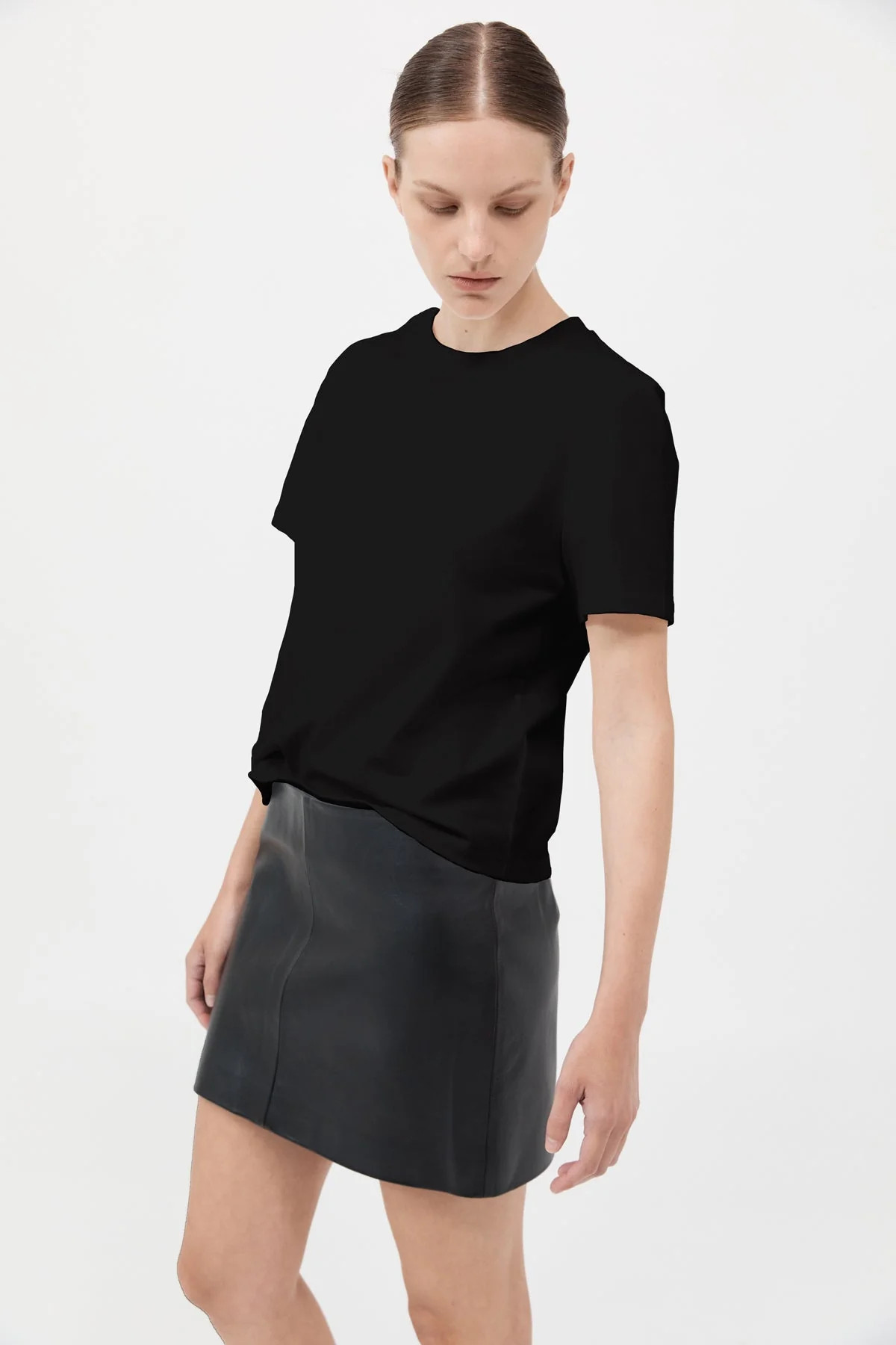 Organic Cotton Classic Tee - Black | St. Agni (US, UK, EU)