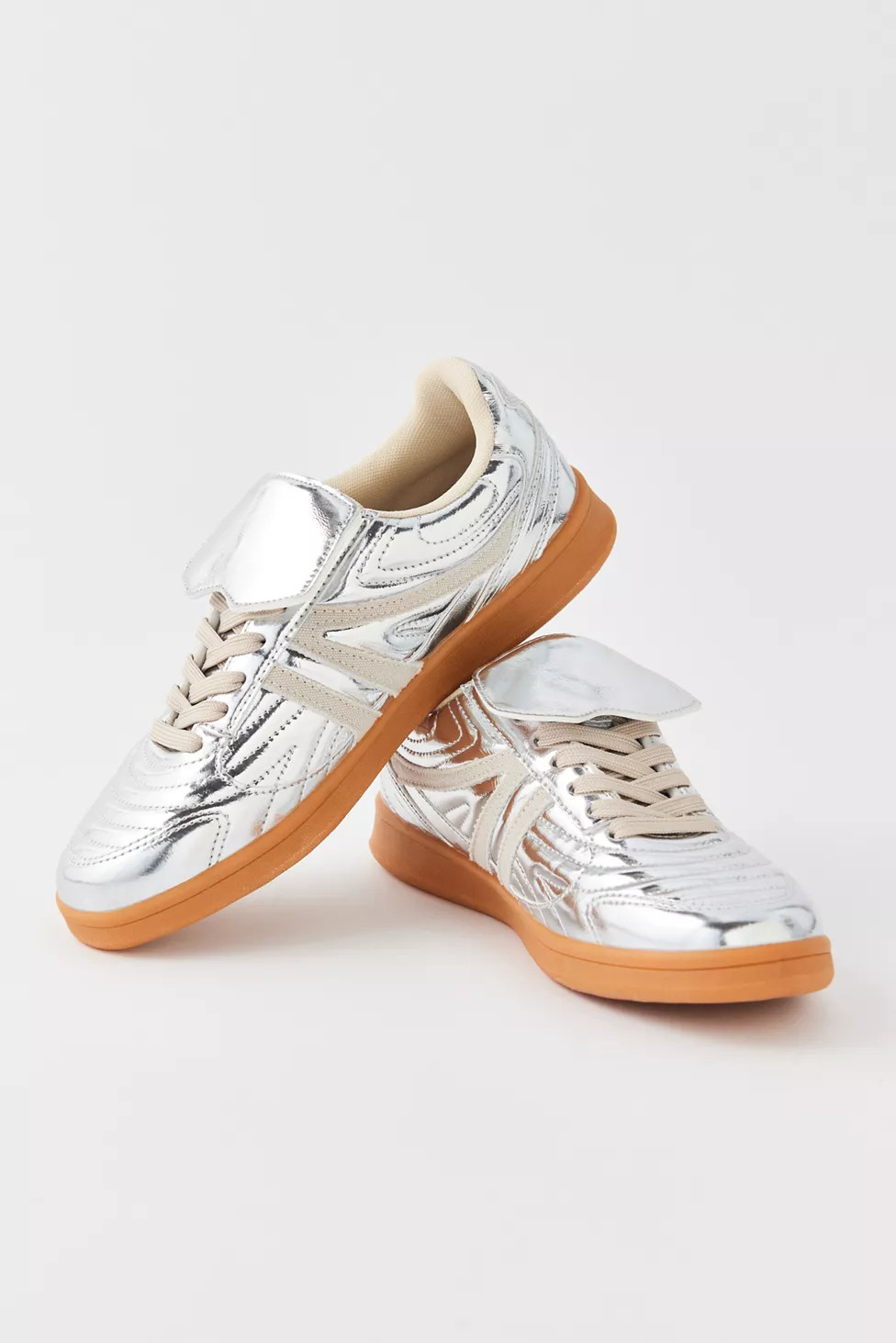 Steve Madden Madrid Sneaker | Urban Outfitters (US and RoW)