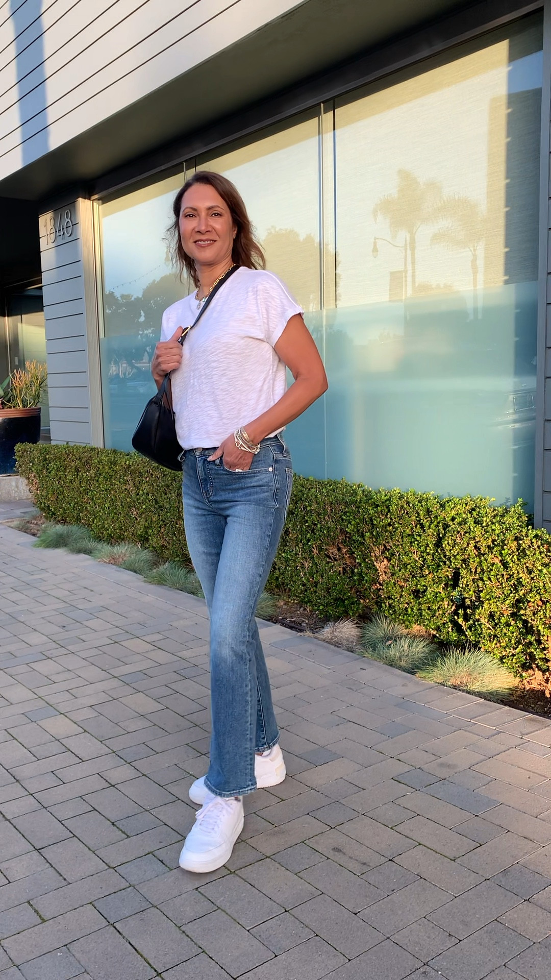 Madewell finds!
🍂Weekends were made for jeans, sneakers and tees.  

Tap any photo to shop!  Follow me @ThatBronzeBeauty & hit the subscribe bell for more affordable style! So glad you’re here girlfriend! XOXO!!

#LTKxMadewell #LTKVideo #LTKOver40