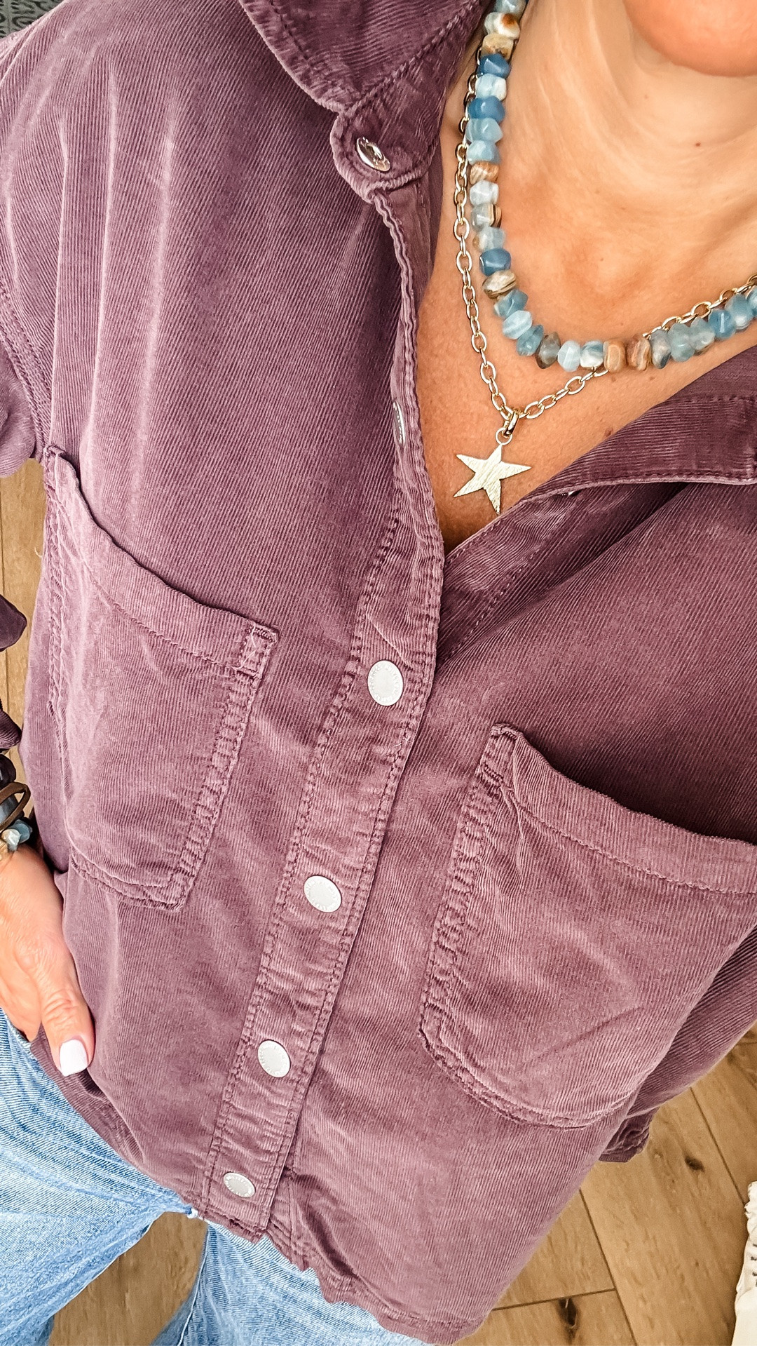 Jeans 25. Corduroy shirt, small. Jeans code
FF20. Jewelry code HOUSEOFLEO20. Target style.