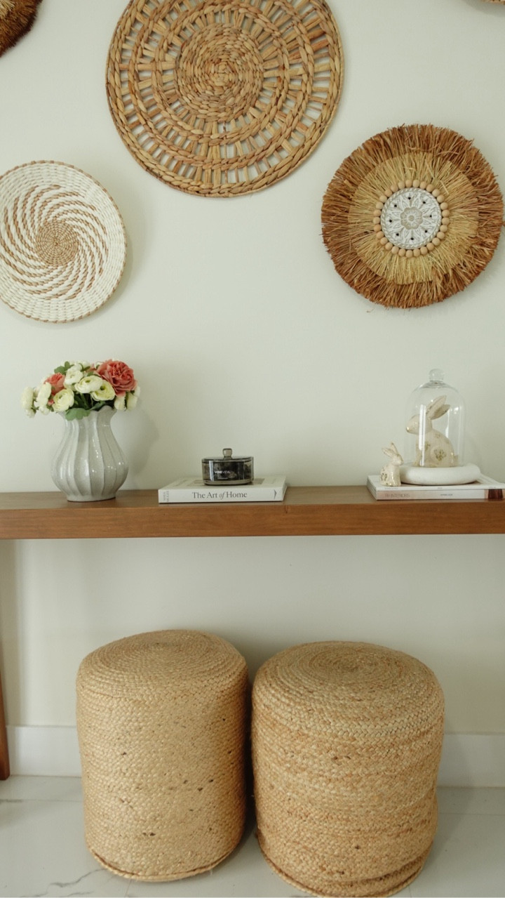 Convierte tu casa en tu lugar favorito 🤍
Pequeños cambios, grandes sensaciones.

Comenta “link” y te paso todo ✨

Difusor: @vinevida 
Jarrón: @target 
Conejos: @dndeconation 
Libro: @amazon