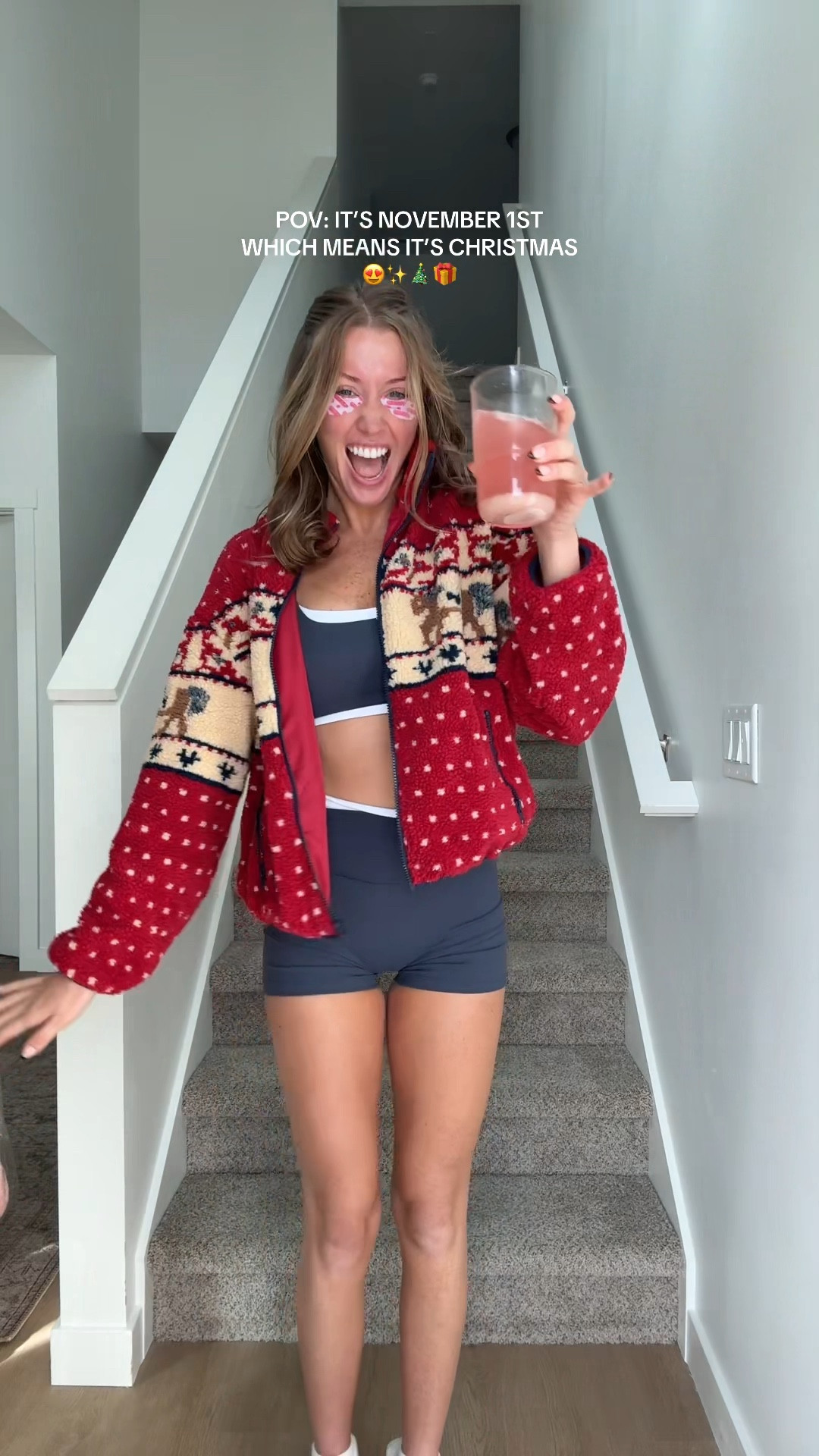 ITS CHRISTMAS 😍 code ‘LINDSFORGIRLS15’ to save on my fleece! Set if Gold Hinge but linked a similar one 💙