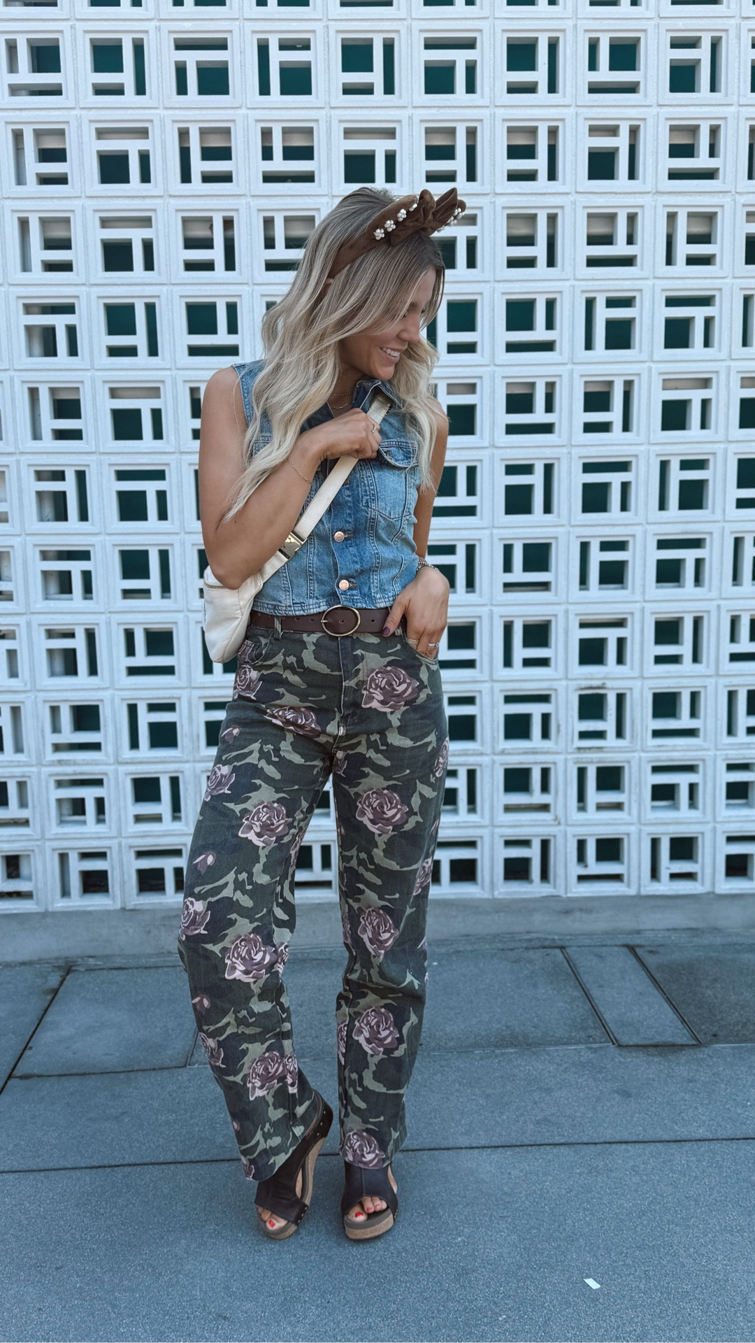 Left the original audio cuz the disney vibe comes through as is ✨ my fit for day 2 — spent the day in downtown disney! My pants are 40% off through Monday no code needed. 

#LTKFindsUnder100 #LTKStyleTip #LTKFindsUnder50