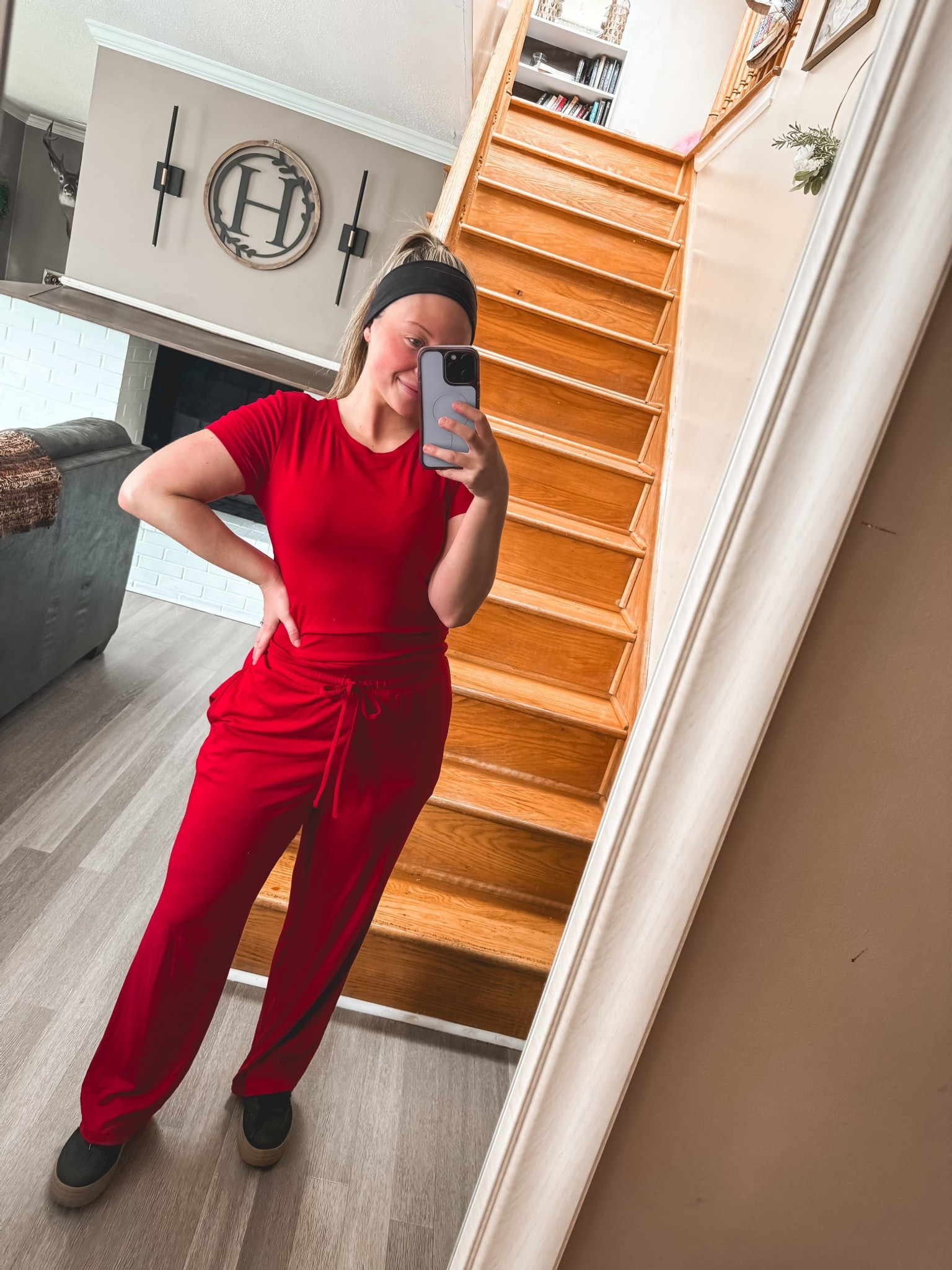 The cutest spring fit for a rainy day that has a slight chill on the air! Wearing a size medium fits perfectly!

#LTKmomlife #LTKMidsize #LTKSpringSale