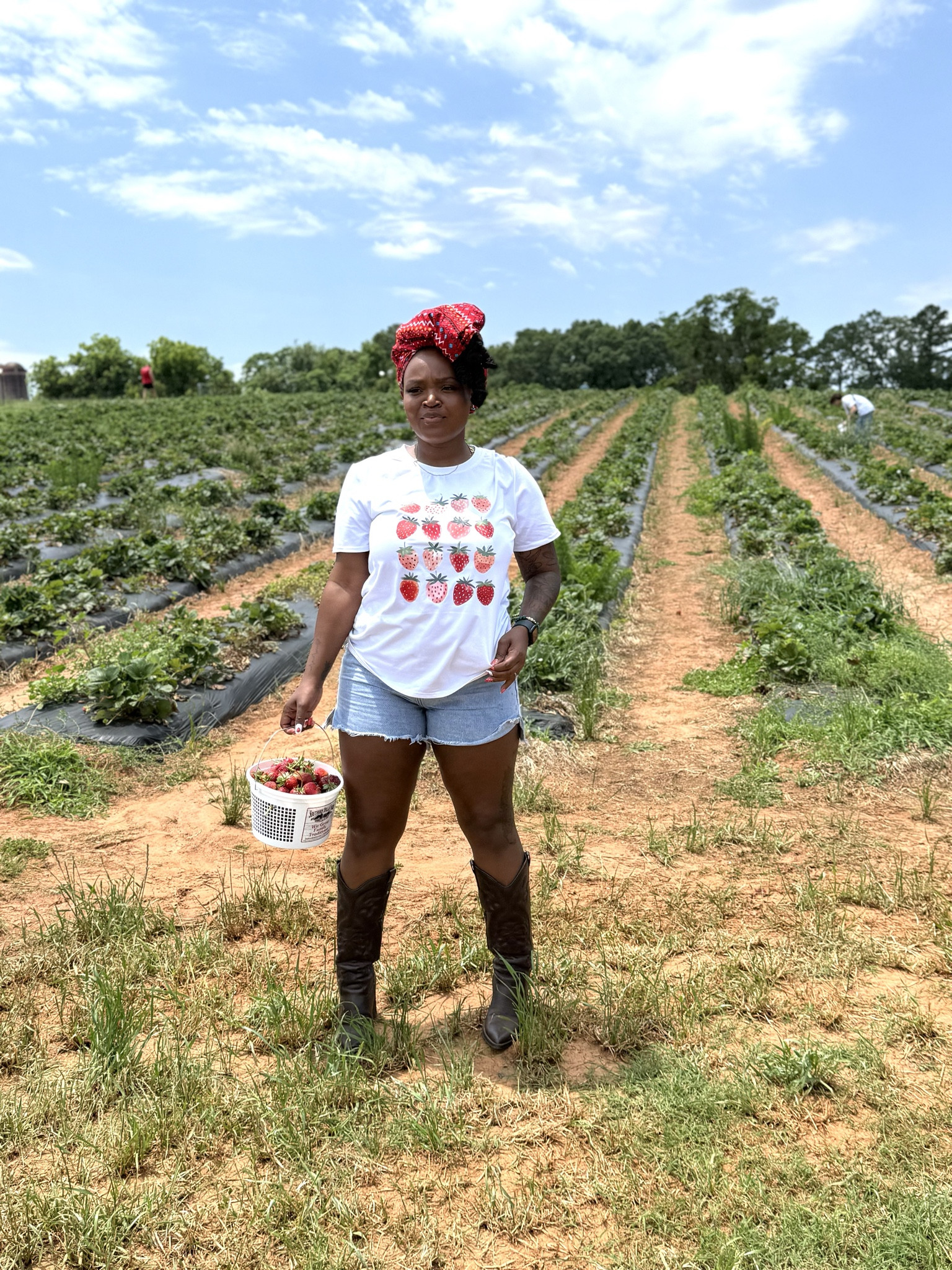 If you are stuck on what to get mom for Mother’s Day, I got you. From cozy and comfy to beauty and wellness, these are the kind of gifts she will use daily and truly appreciate.

All my Mother’s Day picks are linked on my LTK.

#ShoppingWithPriiincesss #MothersDayIdeas #GiftGuide #MomEssentials #LTKStyle #LTKFinds #SelfCareRoutine #WellnessGifts #CozyVibes #LifestyleEssentials #GiftList #MomLifeMoments #PerfectGift #AtlantaMom #Atlantamom #Atlantabloggers #Atlantablogger #AtlantaCreator #Atlantacontentcreators #Atlantacontentcreator

#LTKmomlife #LTKMothersDay #LTKdayinmylife