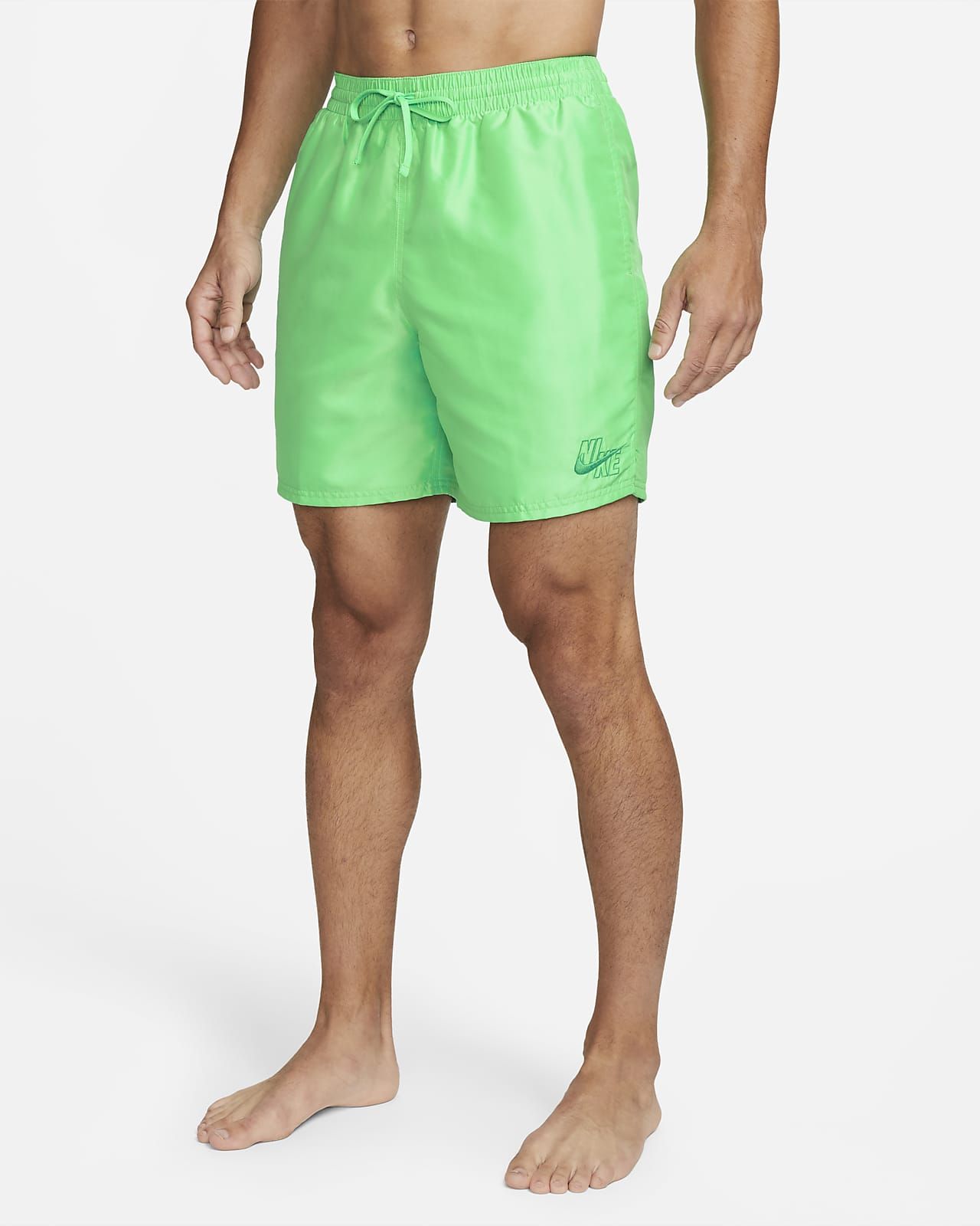 Nike Essential | Nike (US)