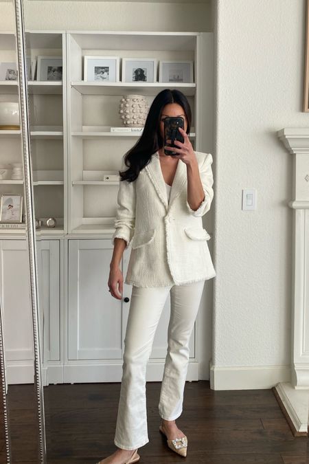 Ecru jeans, paired with this gorgeous blazer. I’m wearing a 2 in the blazer. I went down a size in the jeans (wearing a 24).  The color is vintage canvas  

Ivory blazer
Boucle blazer
Spring office look
Spring jeans 


#LTKover40 #LTKSeasonal #LTKworkwear