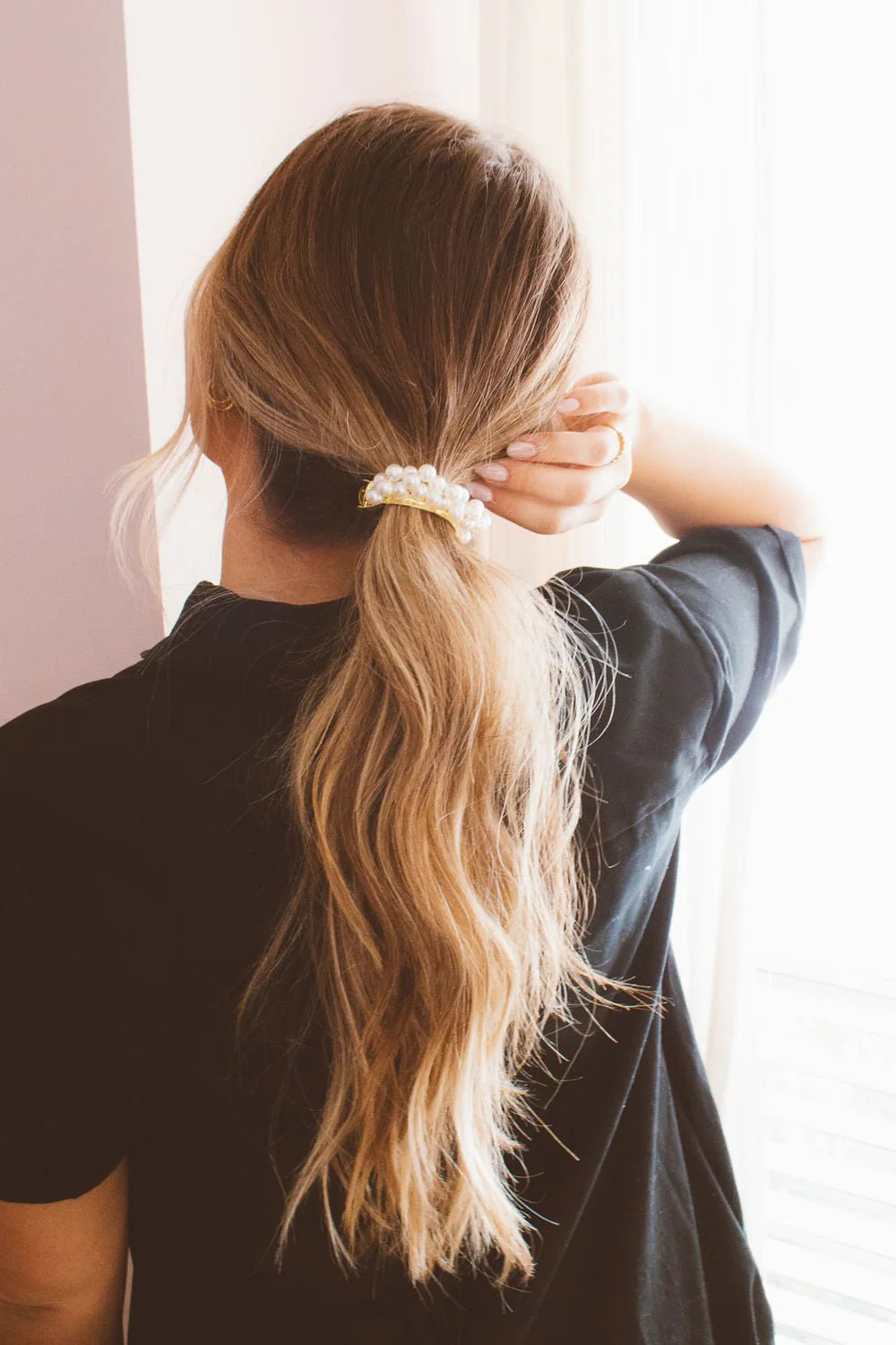 Dorothy Pearl Ponytail Clip | Shop Andi