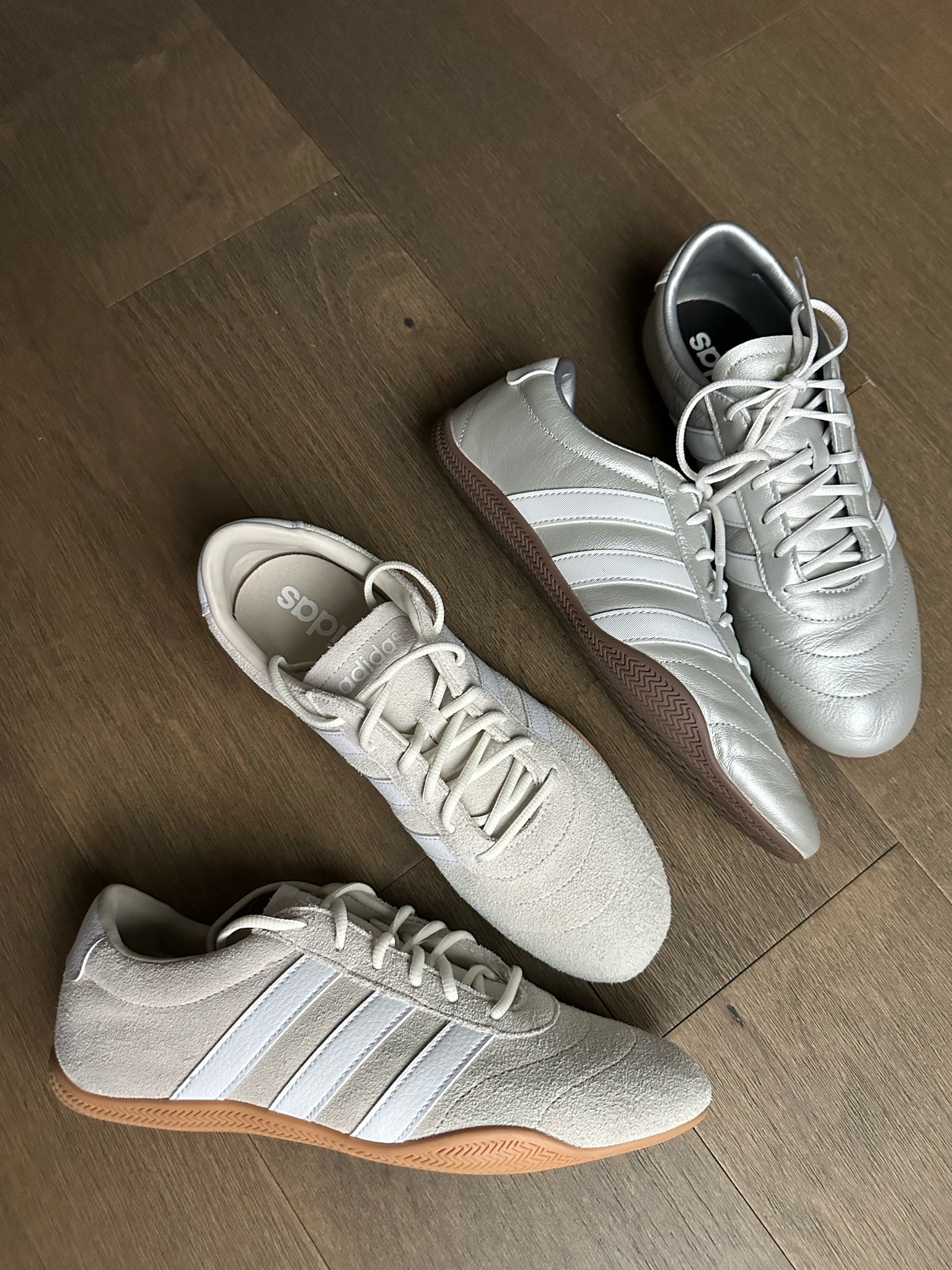Adidas Grand Court Lo - Found both of these fully in stock here! I do a 9.5 in these my true size