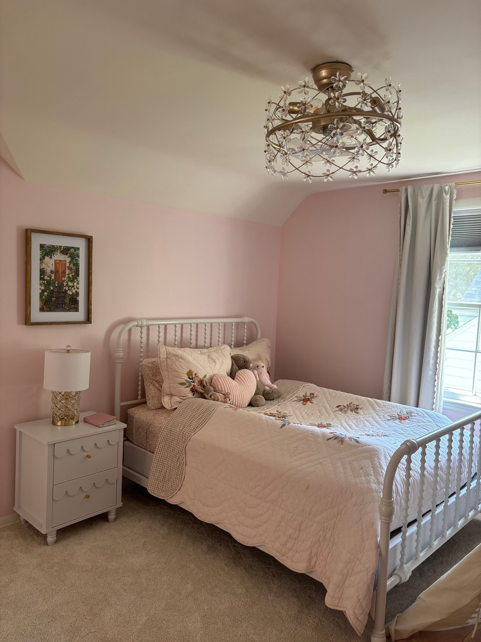 Toddler girl room inspo! Linking everything below!🌸🤭

#LTKStyleTip #LTKHome #LTKKids