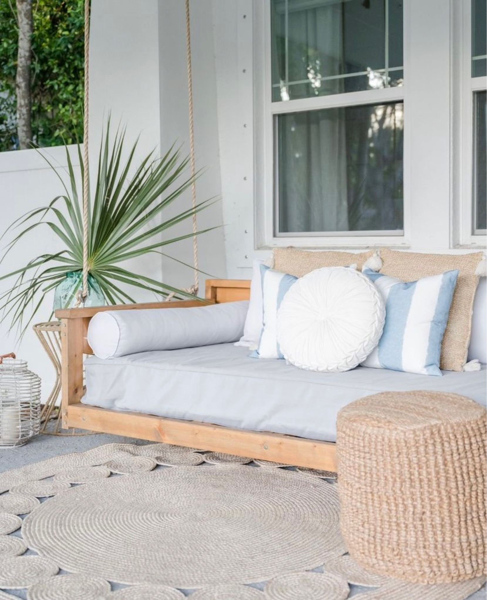 A costal swing moment 

Porch swing, coastal porch, simple porch decor

#LTKhome
