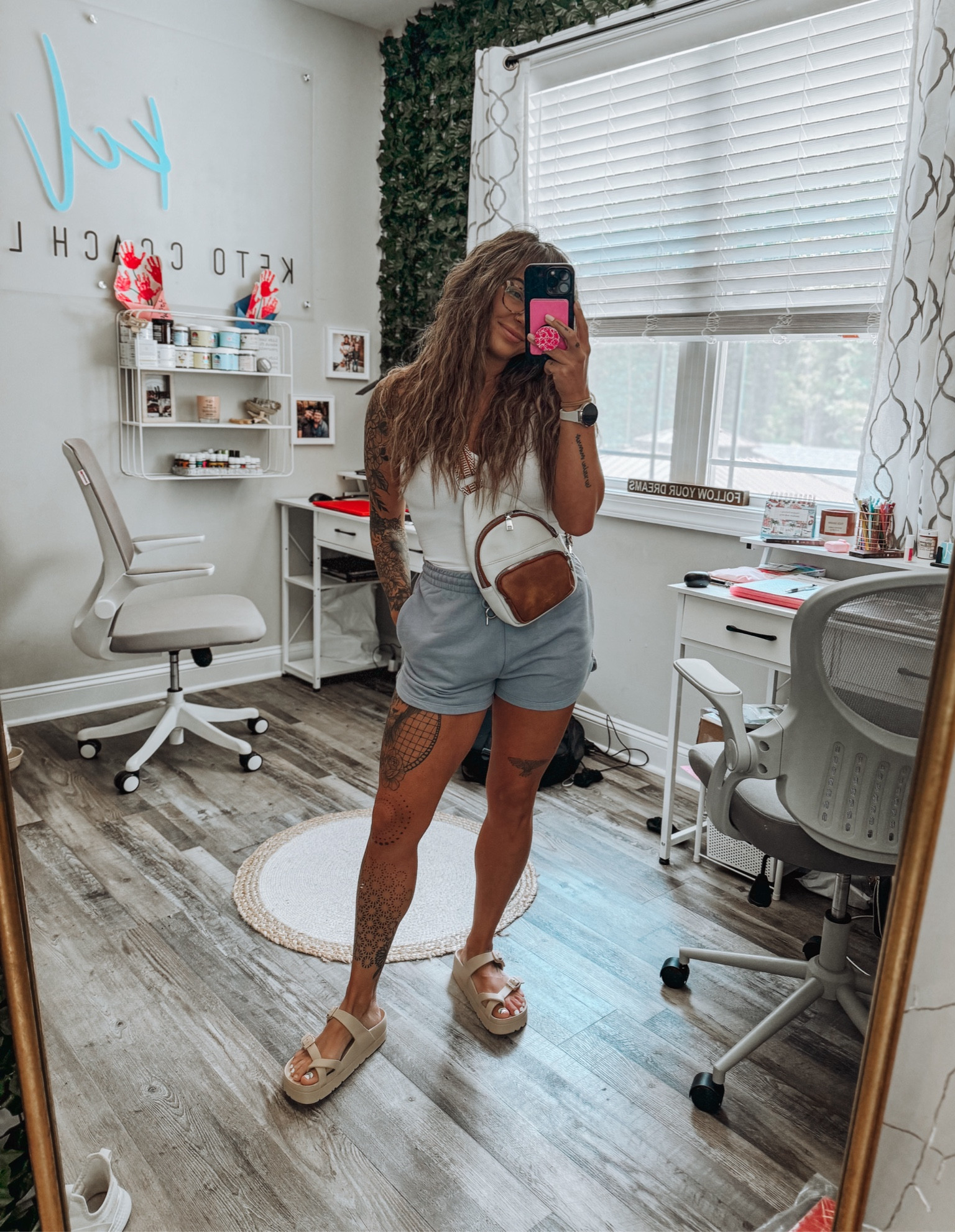 Comfy Friday fits 

#LTKStyleTip #LTKActive #LTKSaleAlert