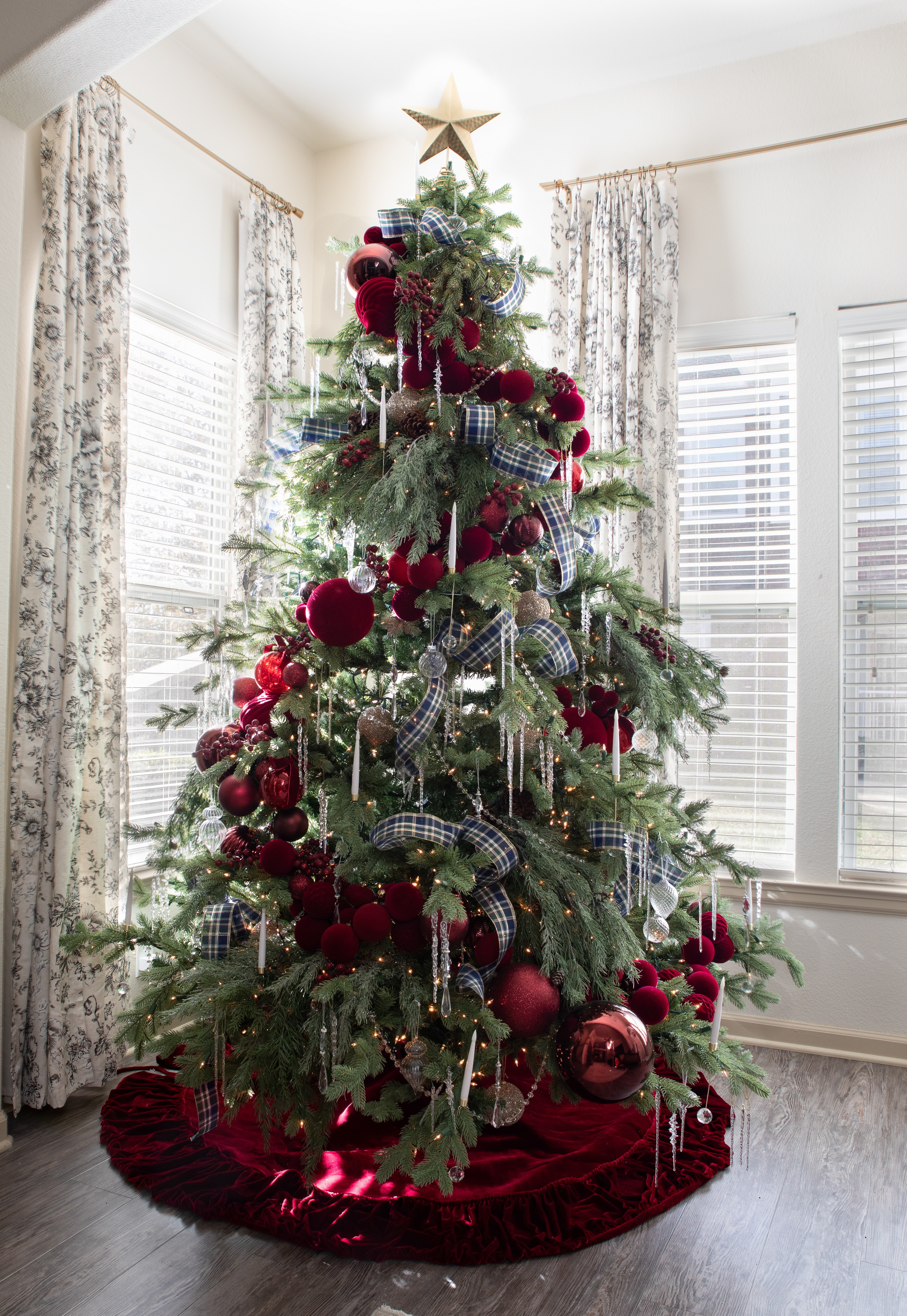 Our Christmas tree this year feels like a little moment of holiday romance, filled with rich textures, soft shimmer, and a nod to the classic Ralph Lauren look that everyone is loving this season. Deep velvet tones anchor the look, while hints of sparkle, dripping icicles, and a heritage plaid ribbon bring a cozy, refined charm. It’s the kind of tree that glows morning to night.✨

Get the full look on LTK and recreate this timeless holiday moment in your own home.🎄 

 #LTKHoliday #LTKSeasonal #LTKHome