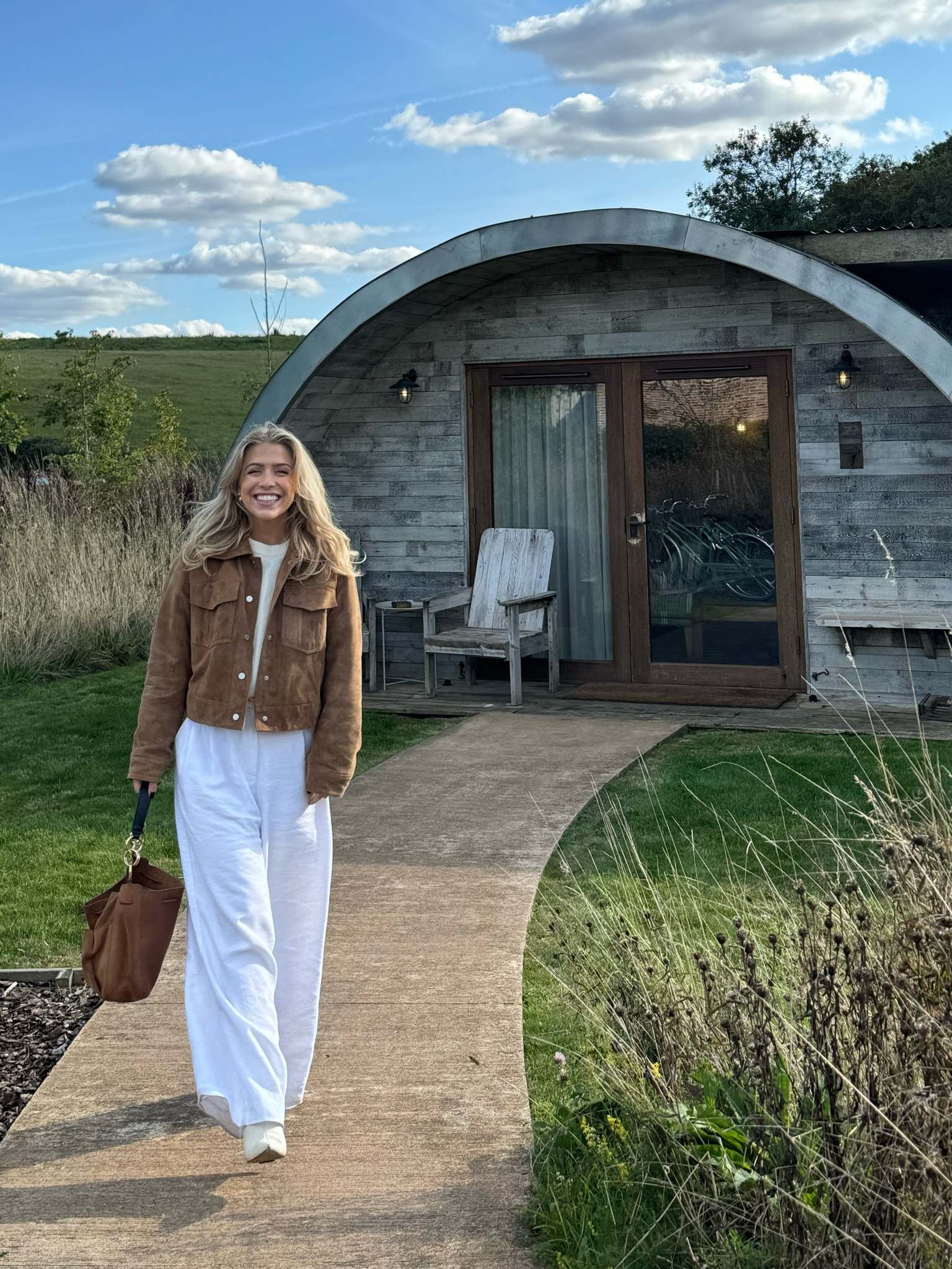 Autumn brown suedes with crisp whites! A farmhouse dream in the country 

#FashionMonth #LTKautumn #LTKuk