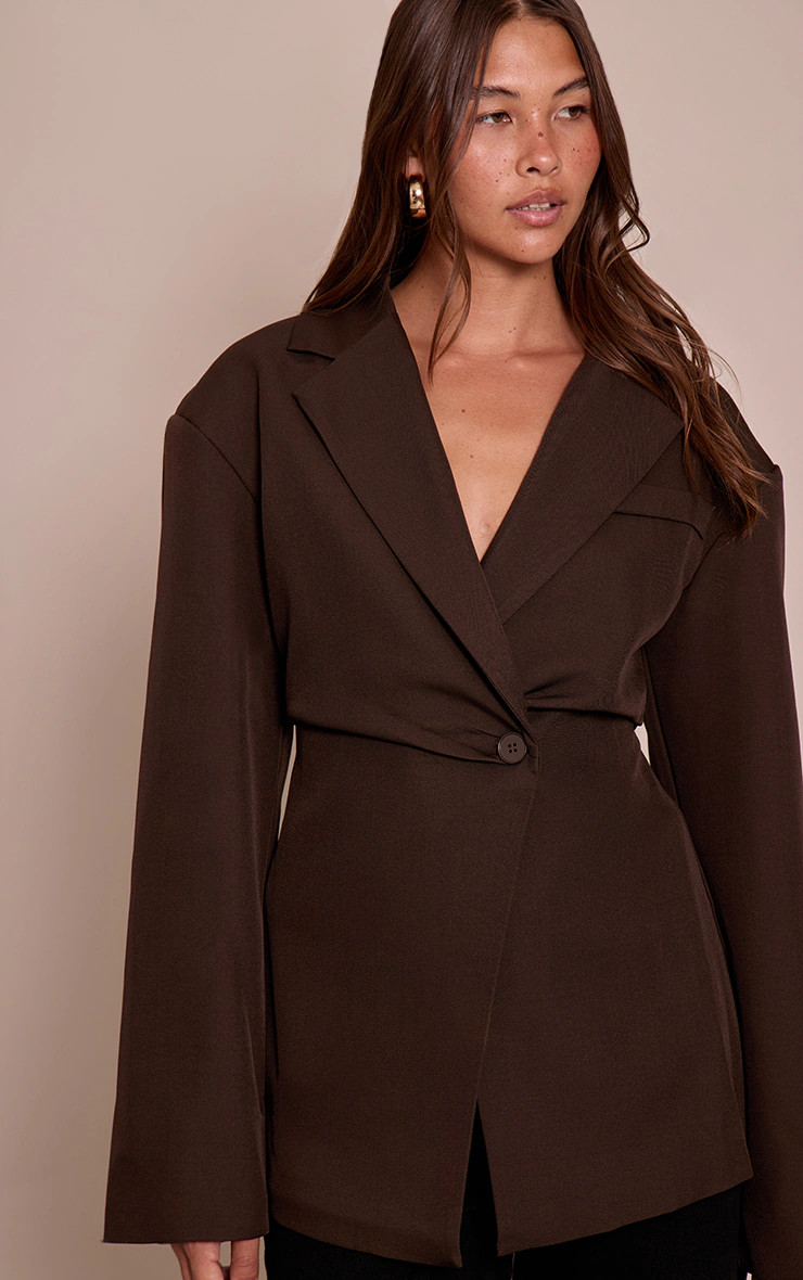 Chocolate Tailored Cinched Waist Blazer | PrettyLittleThing UK