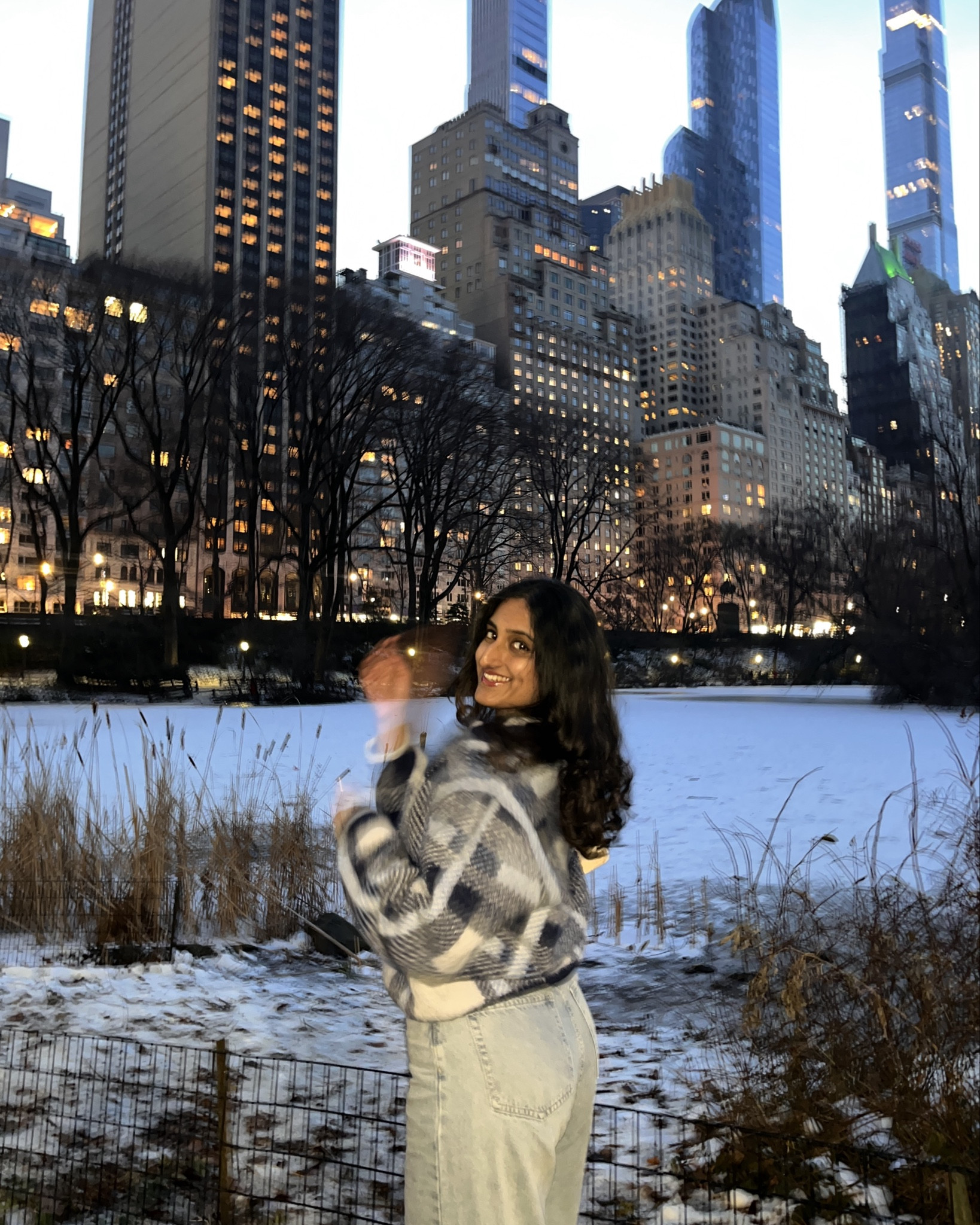 Nothing like a good fuzzy cardigan ❄️🏂

#LTKSeasonal #LTKStyleTip