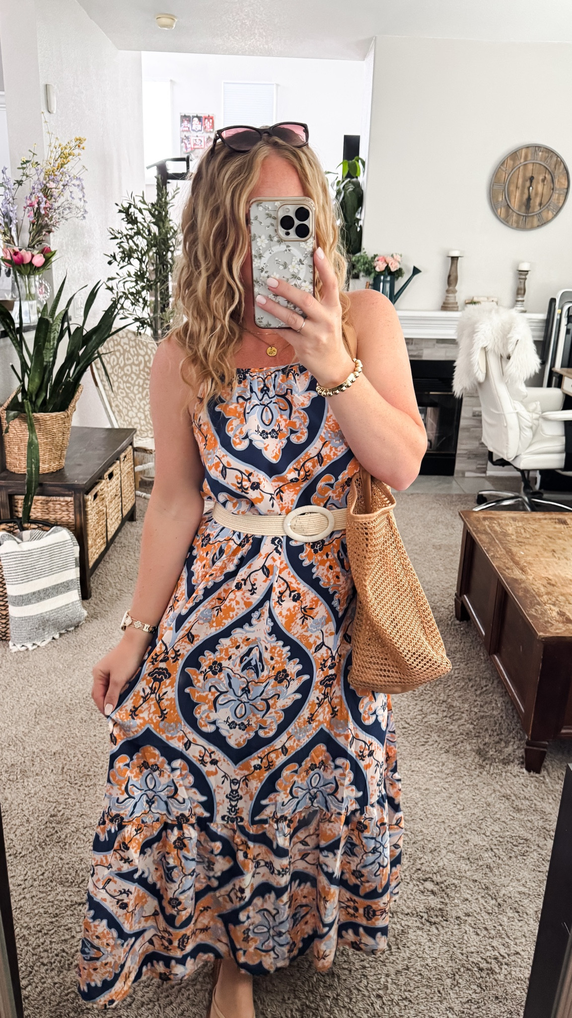 Summer maxi dress with belt, tote bag and nude sandals 





Size 6/8 summer outfit ideas, midsize summer outfit, casual summer style, effortless everyday style, Amazon fashion midsize, petite Amazon fashion, coffee run outfit, SAHM outfits for summer, sun dress, summer dress outfit

#LTKootd #LTKSaleAlert #LTKPetite