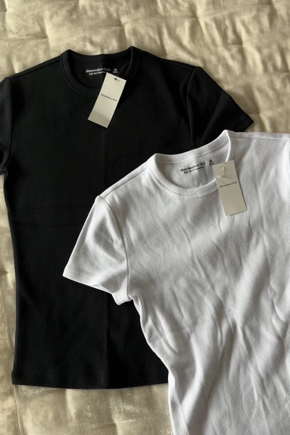 spring basics  | abercrombie basic long top 

#LTKfit #LTKFind #LTKstyletip