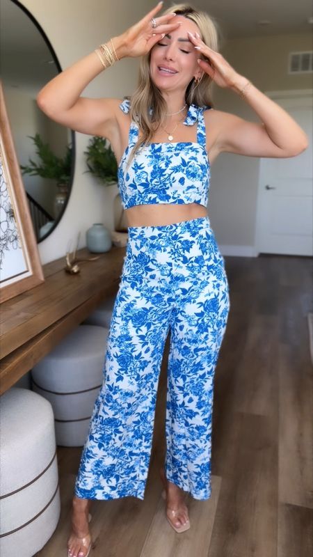 Would you believe this set is from Amazon?!? It’s SOOOO GOOD!! This would be a great European vacation outfit, perfect winery outfit. Looks like it’s from revolve or Abercrombie. Where would you wear this?

Amazon fashion
Wearing size small 

#LTKVideo #LTKTravel #LTKFindsUnder50