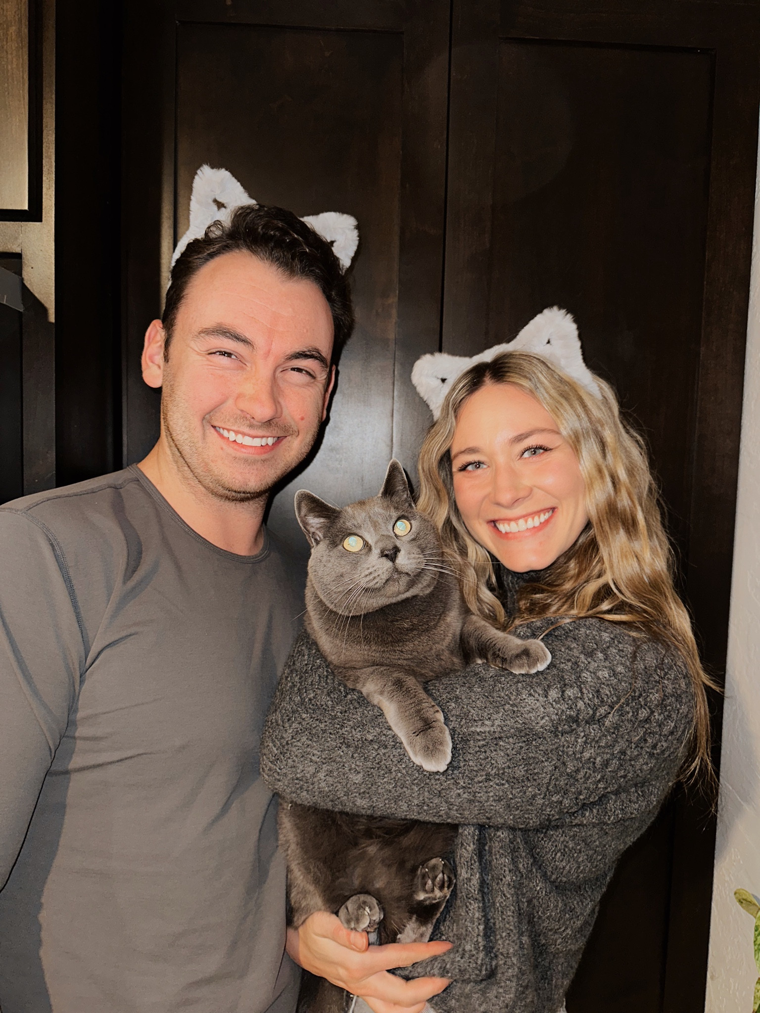 Happy Halloween! Shop our gray kitty outfit 🐾

#LTKSeasonal #LTKsalealert #LTKHoliday