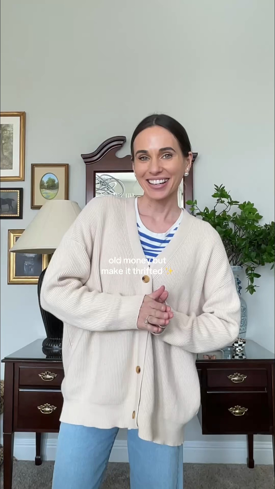 old money but make it thrifted ralph lauren x nancy meyers energy
#nancymeyers #Nancy MeyersAesthetic #ralphlauren #ralphlaurenaesthetic
#ClassicStyle #grandmillenniallivingroom #grandmillennialhome #inagarten #livingroomdecor #livingroominspo #grandmillenial