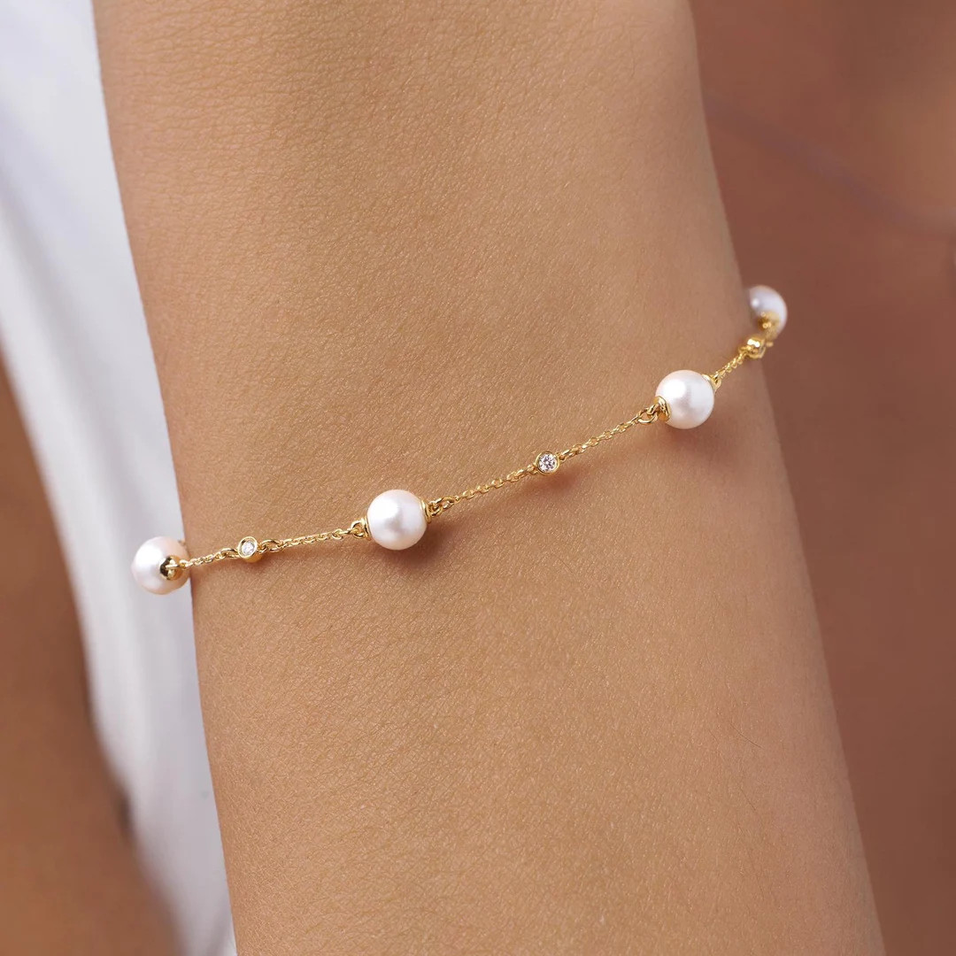 Natural White Pearl Bracelet, Solid 14K Gold Station Bracelet, Bridesmaid Gift, Freshwater Pearl ... | Etsy (US)