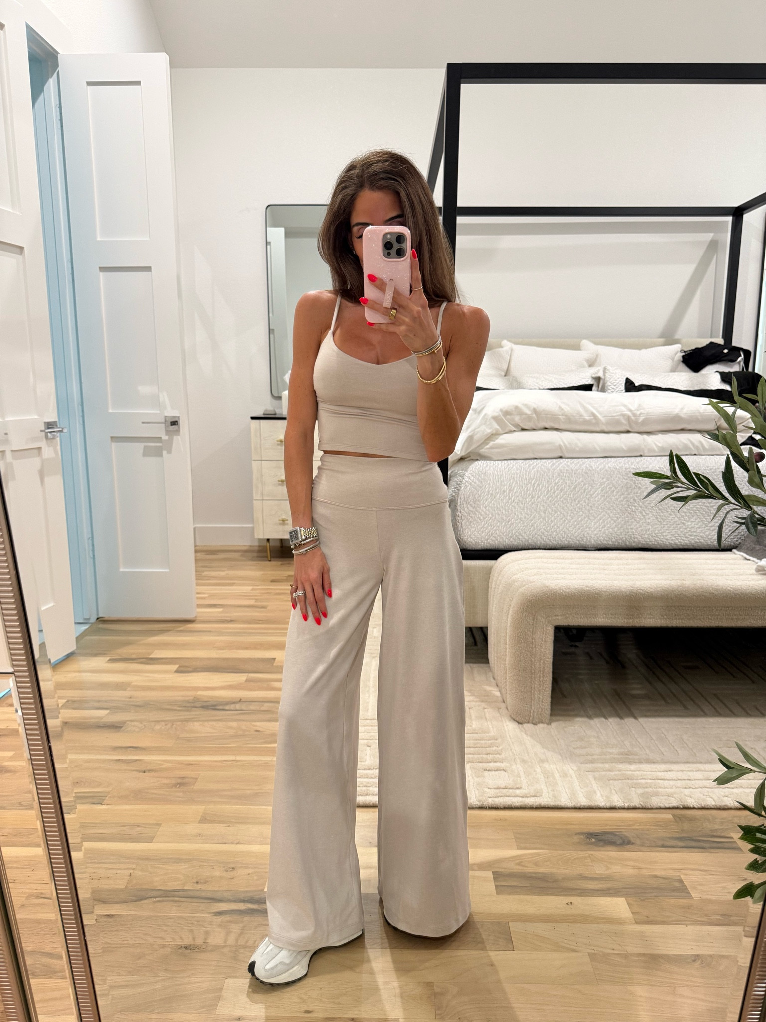 Comfy wide leg matching set size xxs Vuori