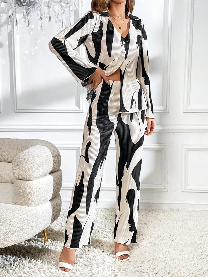 SHEIN Privé Colorblock Button Front Tee & Pants | SHEIN
