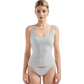 SUUKSESS Women Padded Ribbed Long Tank Tops Summer Going Out Basic Scoop Neck Cami Tops | Amazon (US)