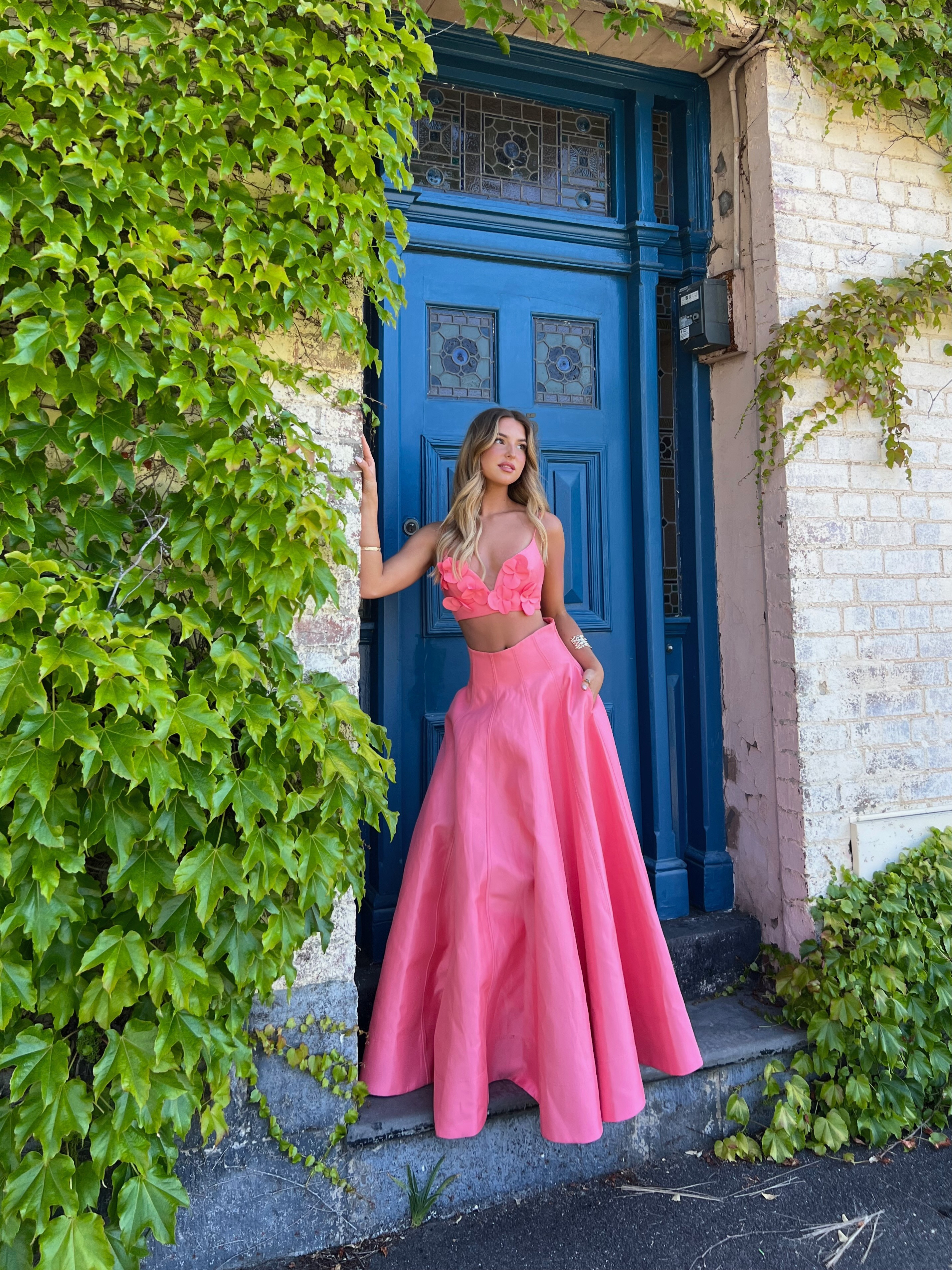 THE formal season set. Set by Acler Top: ISLA TOP. Skirt: ISLA MAXI SKIRT. Shoes: KATE GOLD SHINE. 

 

#LTKaustralia #LTKsummer #LTKwedding