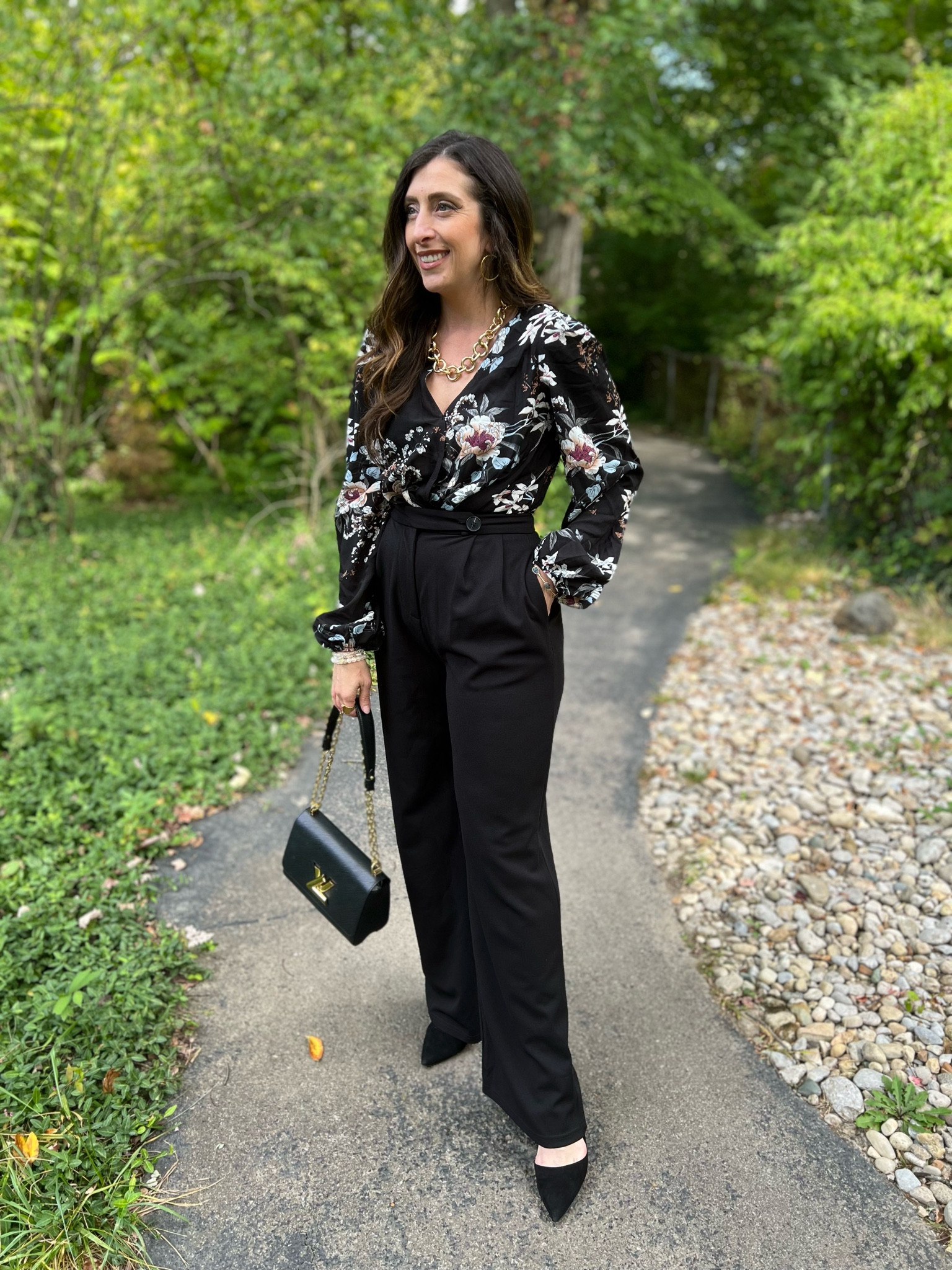 Floral bodysuit. Workwear. Wide leg trouser. 



#LTKstyletip #LTKunder50 #LTKshoecrush