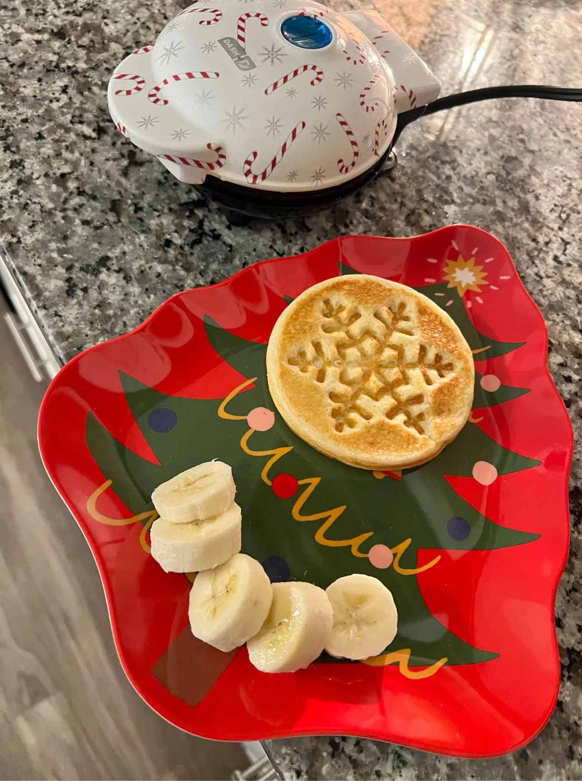 Christmas Tree Mini Waffle Maker