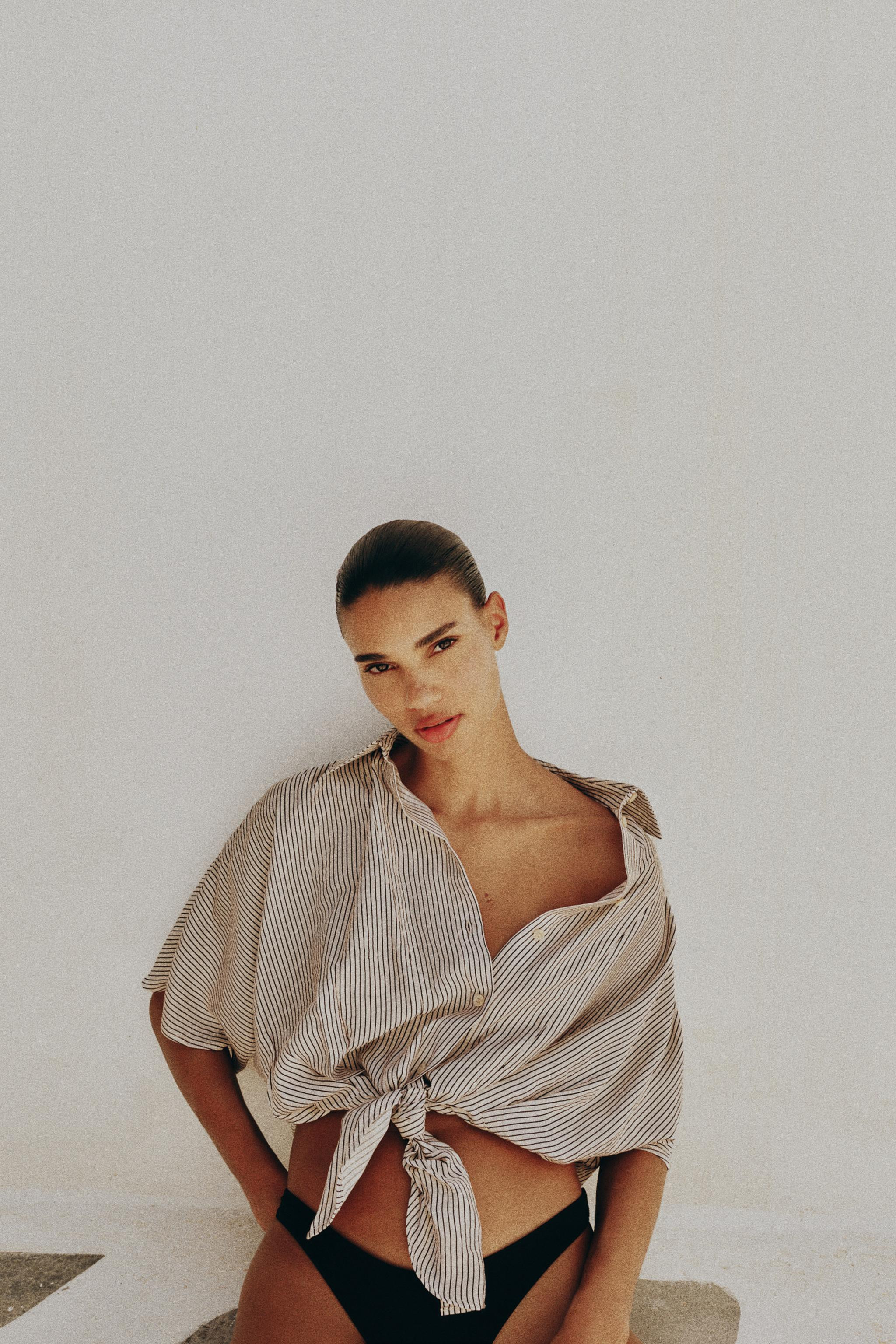 SHORT SLEEVE KNOTTED SHIRT | Zara US