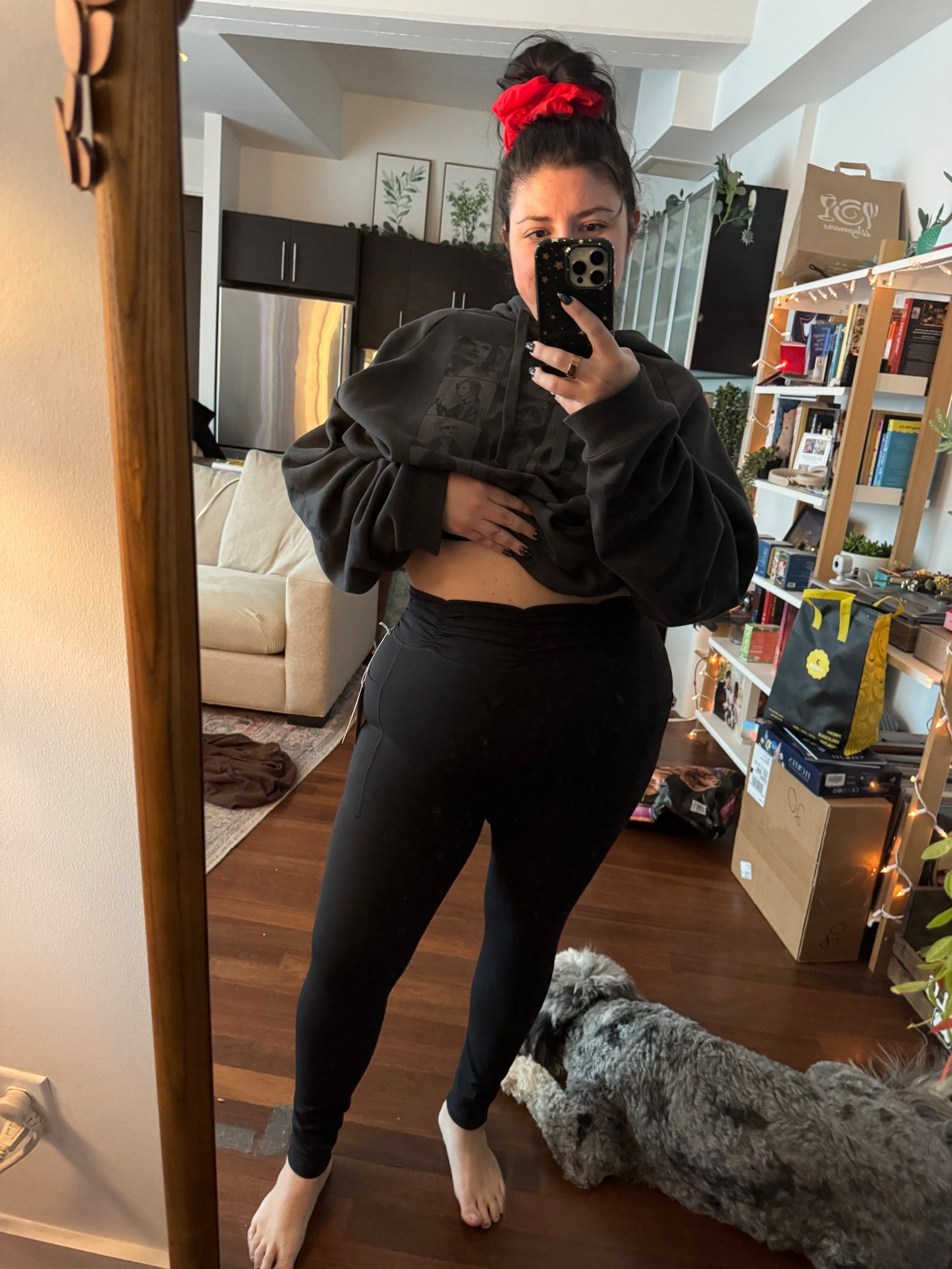 Ruched top leggings ❤️ wearing a size 1x and it’s tts. Shop before it sells out! 

#LTKPlusSize #LTKActive #LTKFindsUnder50