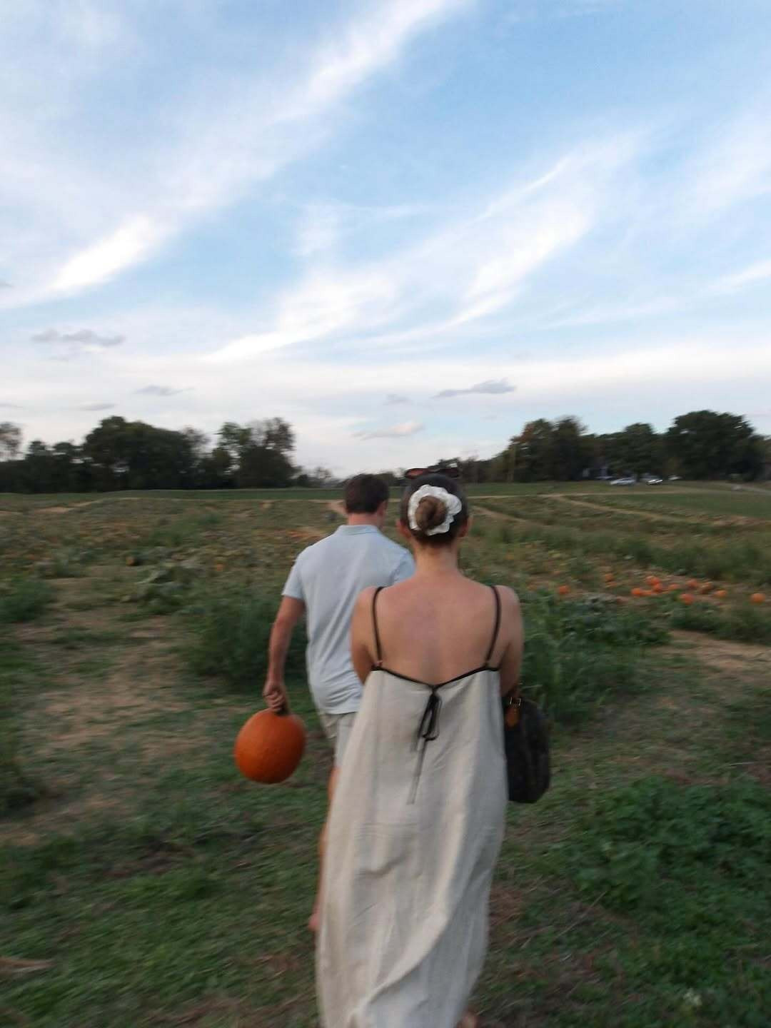 a weekend in nashville 💌🌷👵🏻🍷🏡🎃 

 #LTKStyleTip