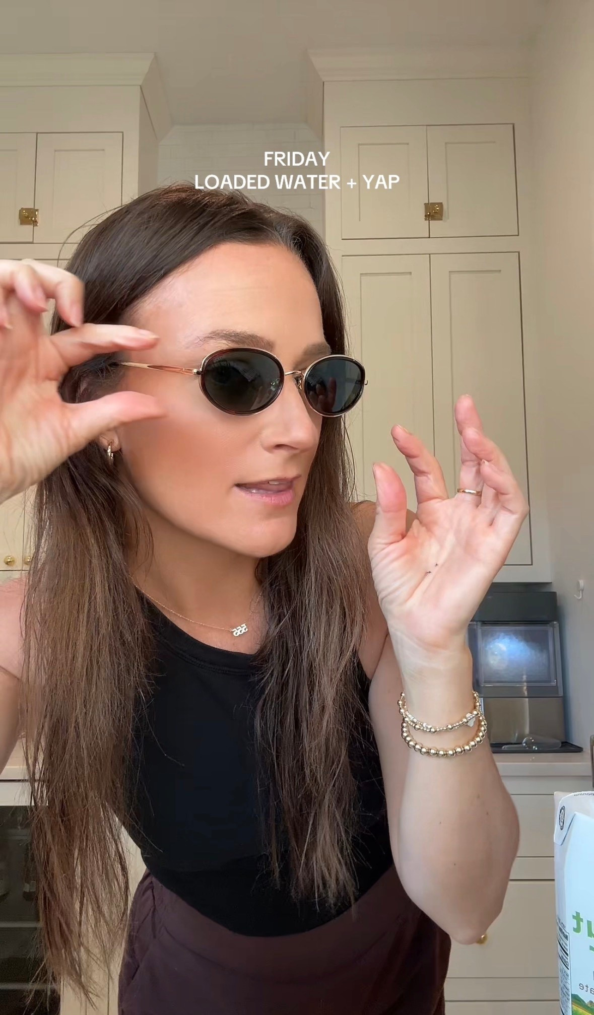 FRIDAY OOTD 🍔 🕶️ ☀️ 

#LTKmomlife #LTKootd #LTKdayinmylife