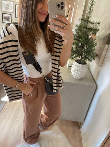 A cute + casual way to style these trousers. They come in 8 colors & are SO good. Wearing my true size. Tee is a great closet staple & under $30 // Abercrombie, winter outfit, winter style, winter trends, winter fashion, neutral outfit