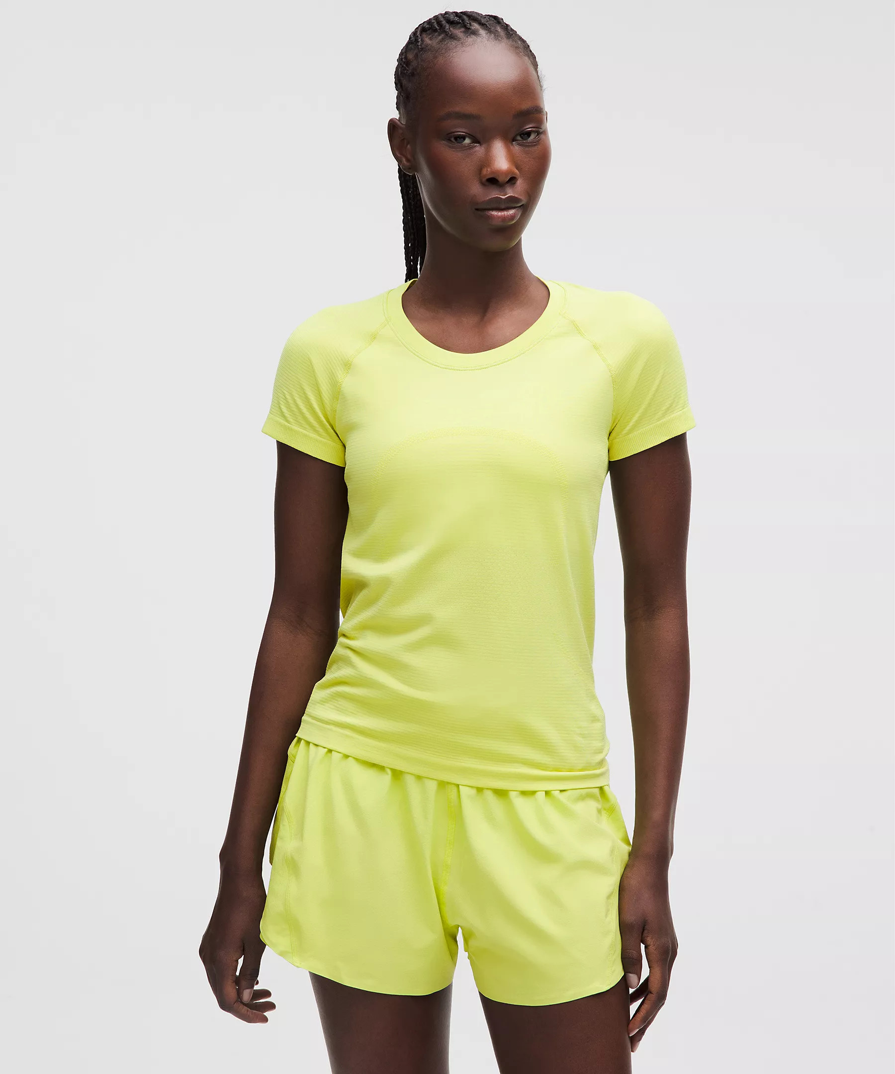 Swiftly Tech Short-Sleeve Shirt 2.0 *Waist Length | Women's Short Sleeve Shirts & Tee's | lululem... | Lululemon (US)