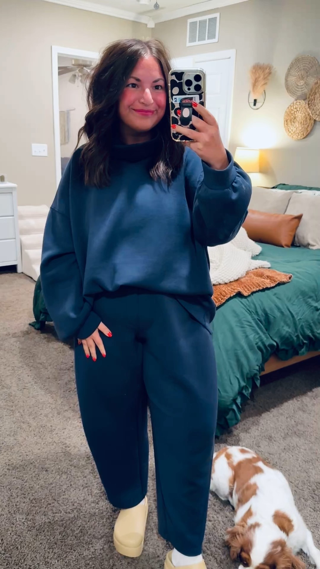 clogs: fit oversized // wearing a size 5
barrel sweats: fit true to size // wearing a large petite
mockneck: fits oversized // wearing an XL 

 

#LTKMidsize #LTKFindsUnder50 #LTKFindsUnder100