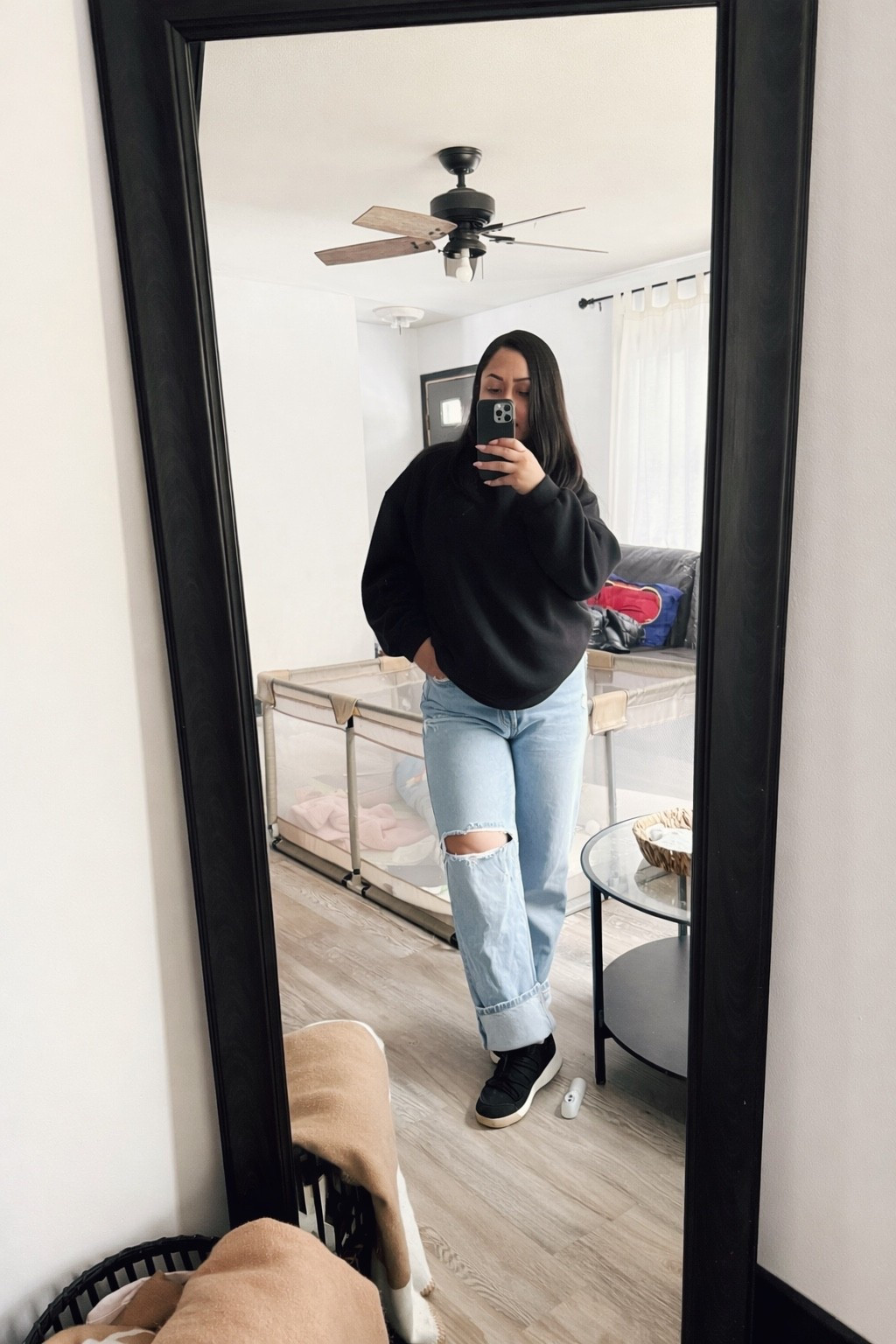 Cozy mom vibes! Off to sports. 

#LTKgrwm #LTKdayinmylife #LTKootd