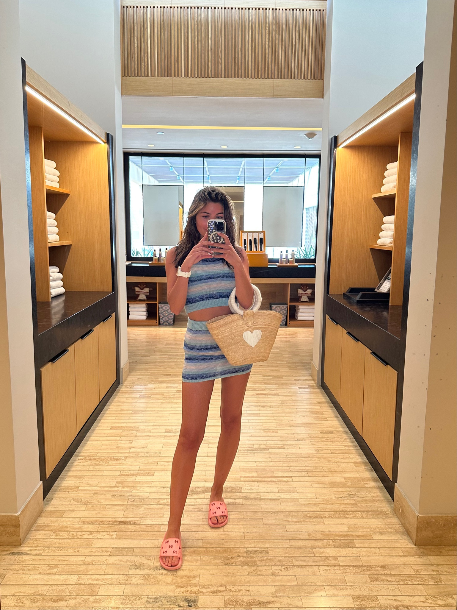 Huge sale on this set! So perfect for vacation ✈️🏝️🧡



Resort wear, beach outfit, vacation outfit, vacation ootd, matching set

#LTKsalealert #LTKSeasonal #LTKstyletip