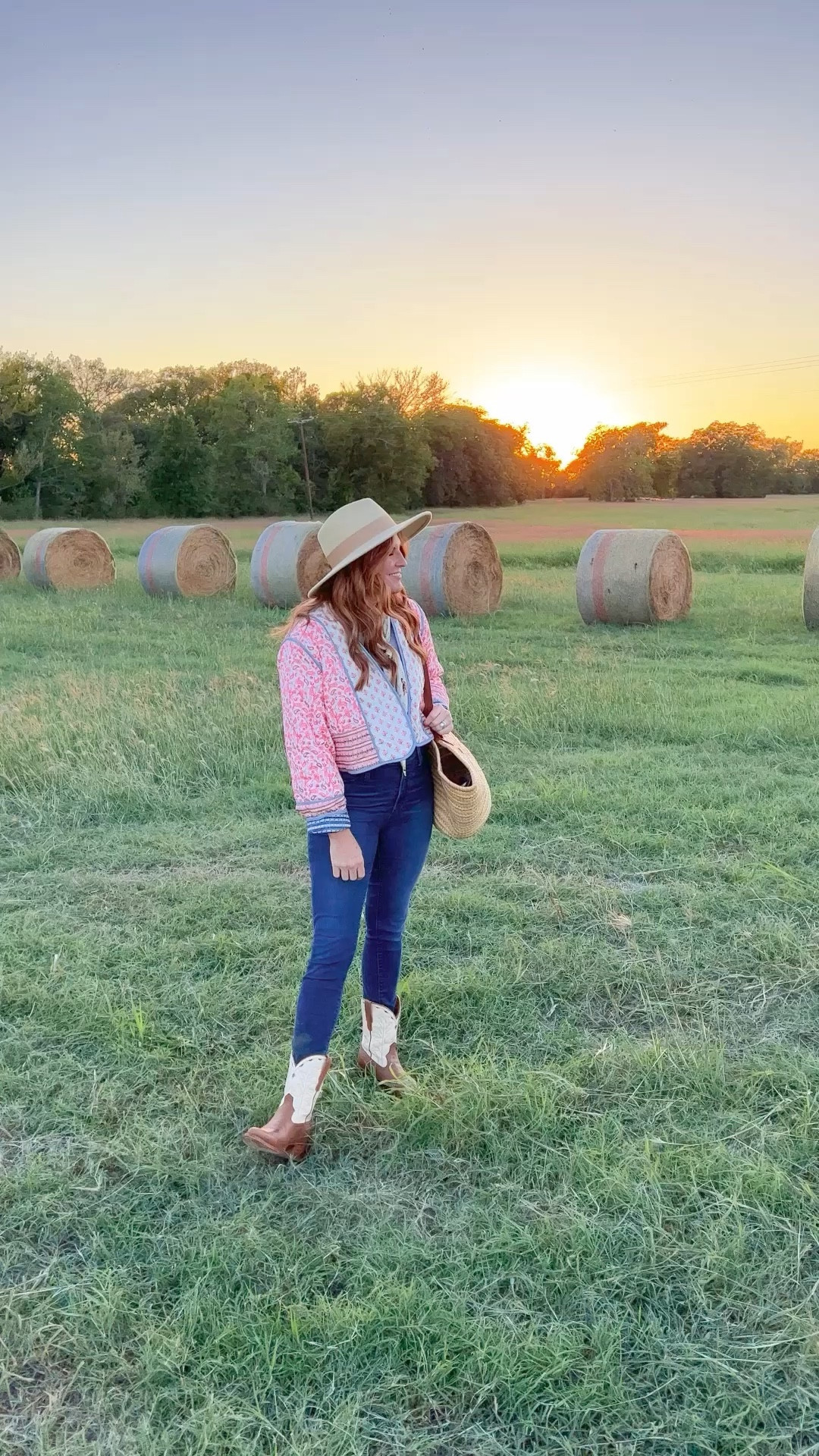Round Top Antique Week is always one of my favorite times of the year! Quilted jackets were everywhere at the show. I love the price point of this one and it’s reversible! 

#LTKfindsunder50 #LTKstyletip #LTKtravel