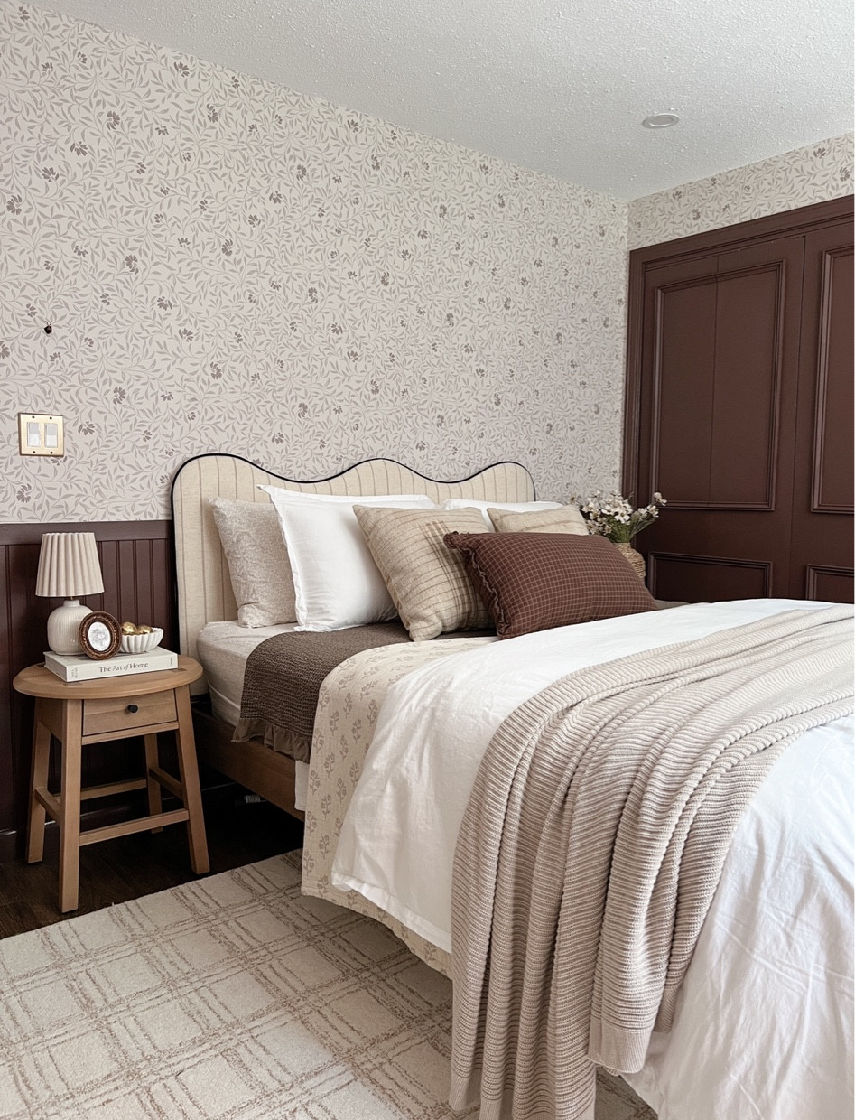 Our guest bedroom at the cabin is coming along! 

#LTKHome